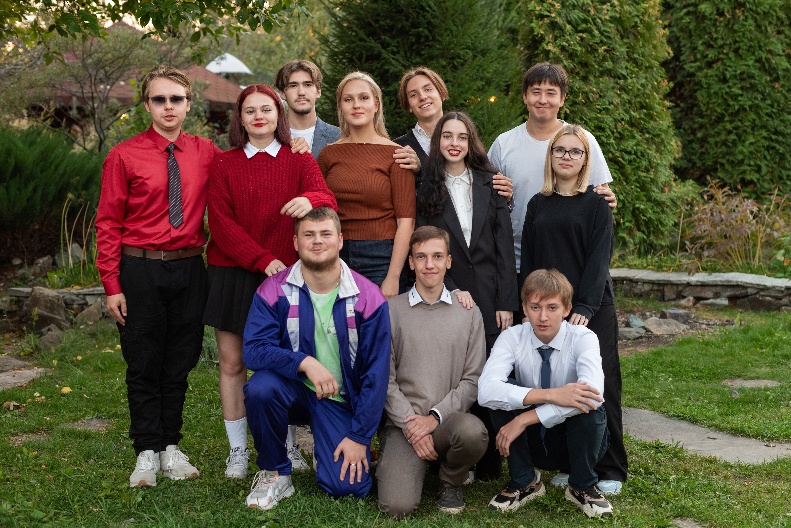 Выпускные альбомы для старшеклассников. Фотовидео.рус