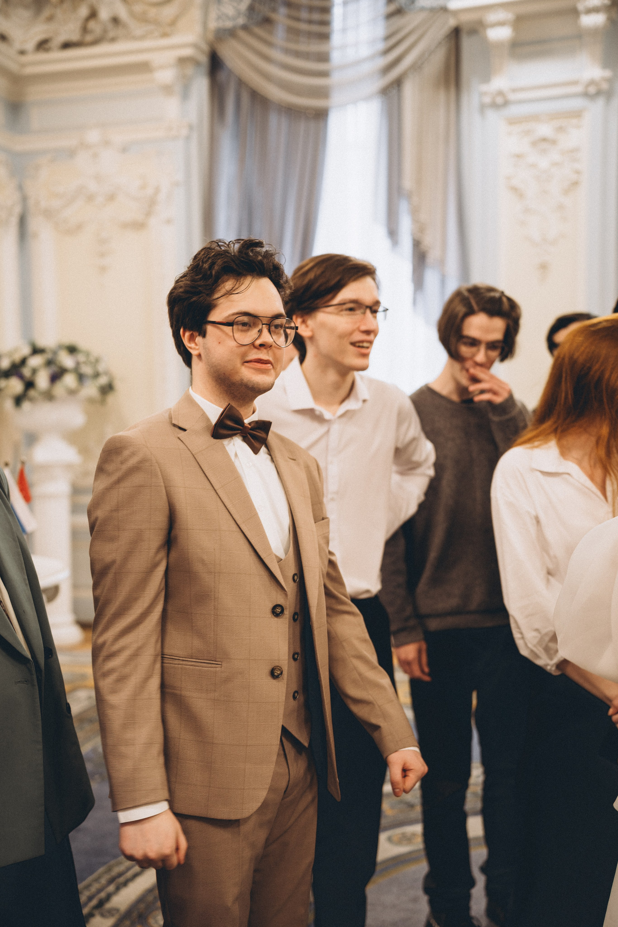 СВАДЕБНАЯ СЬЕМКА ВО ВТОРОМ ДВОРЦЕ С ГОСТЯМИ И ПРОГУЛКА В ТАВРИЧЕСКОМ САДУ. Профессиональный фотограф, Санкт-Петербург — Виктория Богомолова