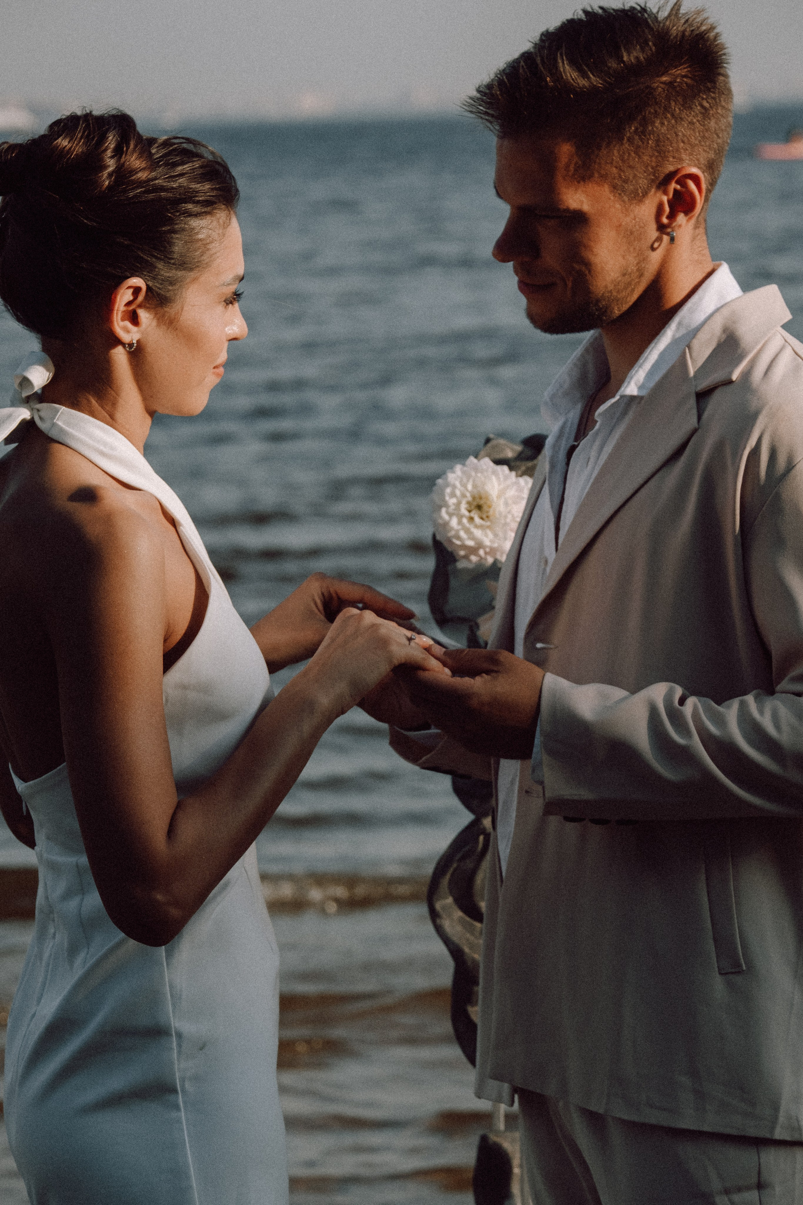 СВАДЕБНАЯ ФОТОСЕССИЯ ВЫЕЗДНОЙ ЦЕРЕМОНИИ (ФИНСКИЙ ЗАЛИВ). Профессиональный фотограф, Санкт-Петербург — Виктория Богомолова