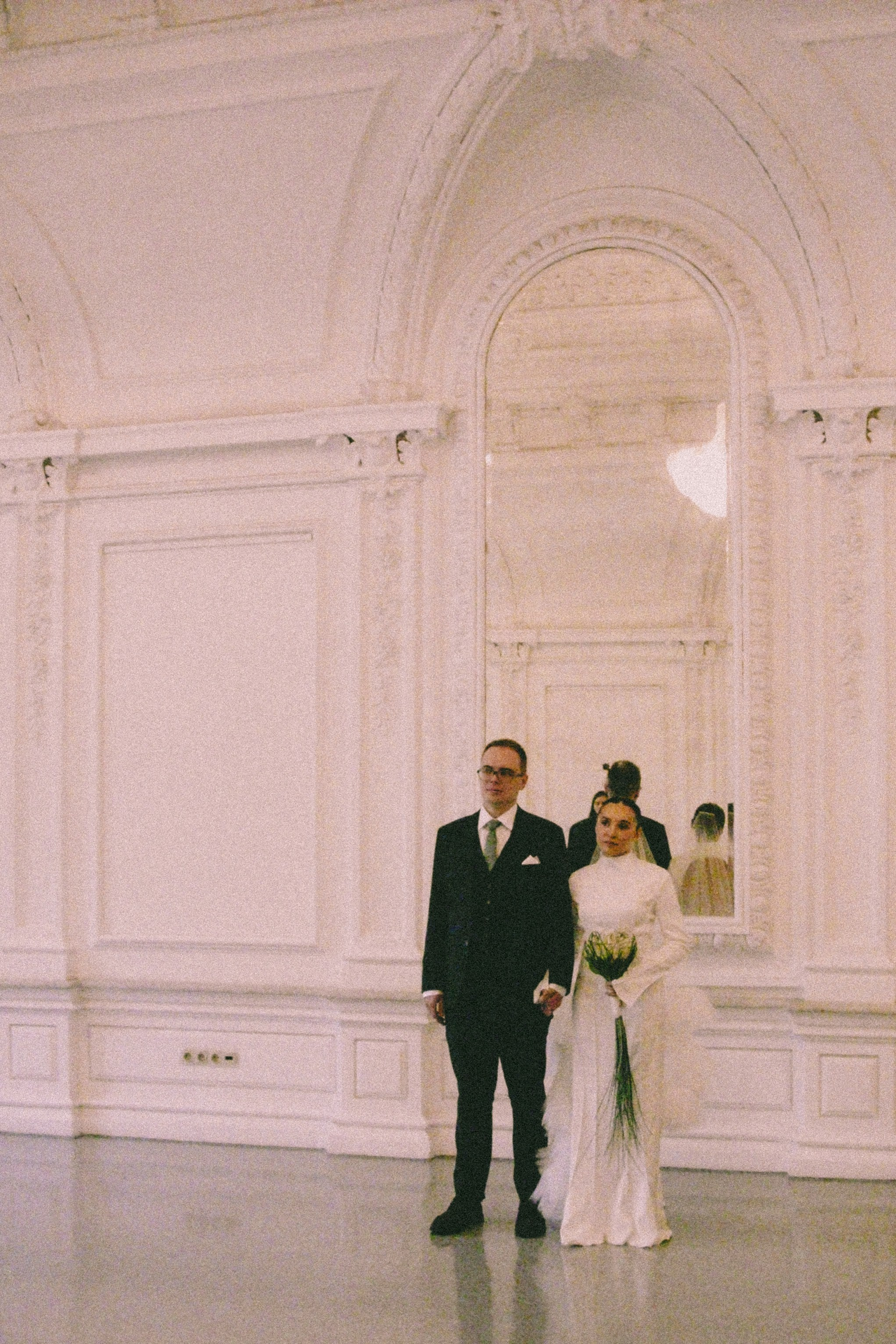 В&К (мыльница). Свадебный, семейный, женский фотограф в Москве, Мытищах, Королёве Ксения Узилле