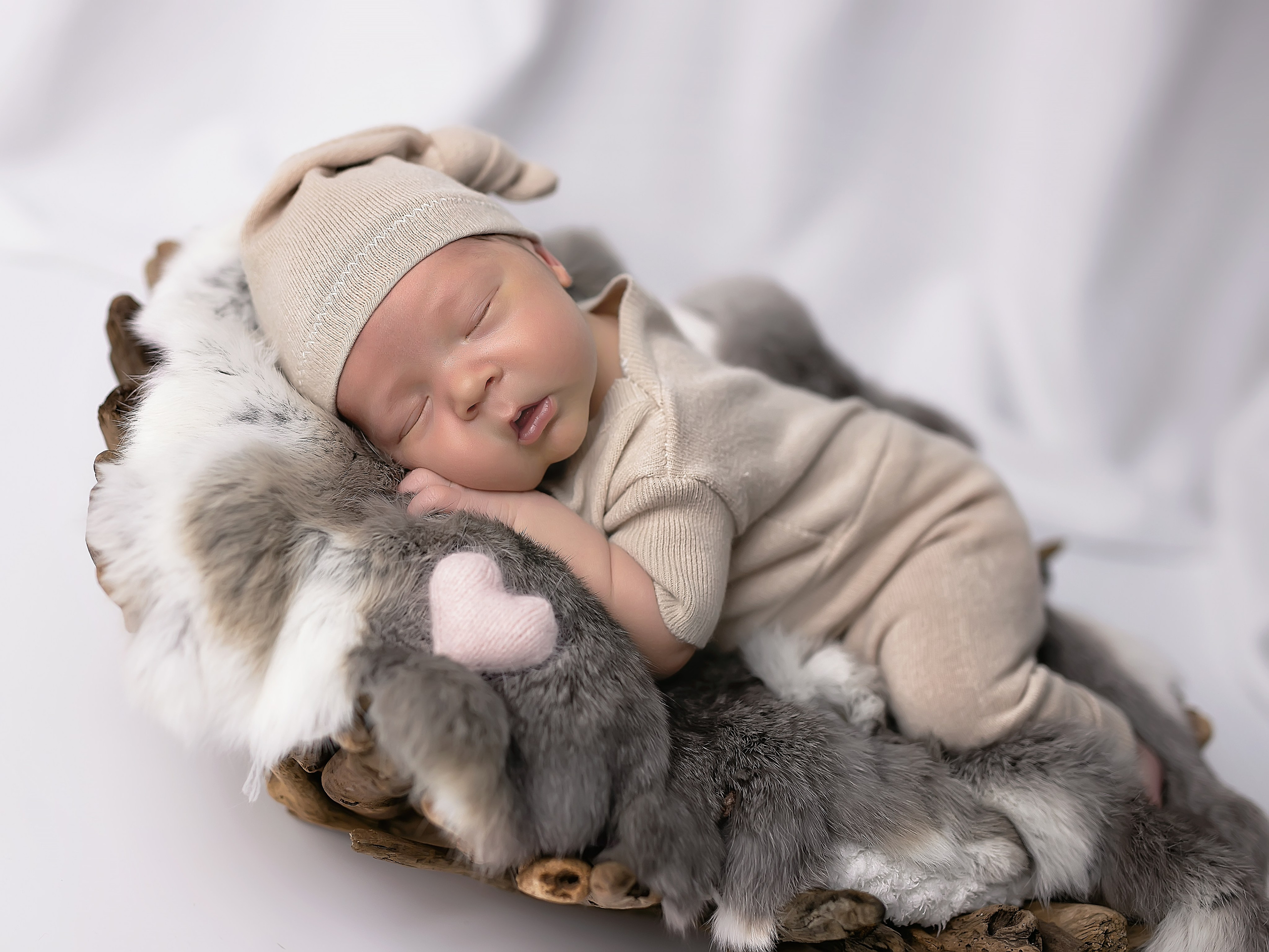 Новорожденные. Фотограф в Перми Anastasia Aone