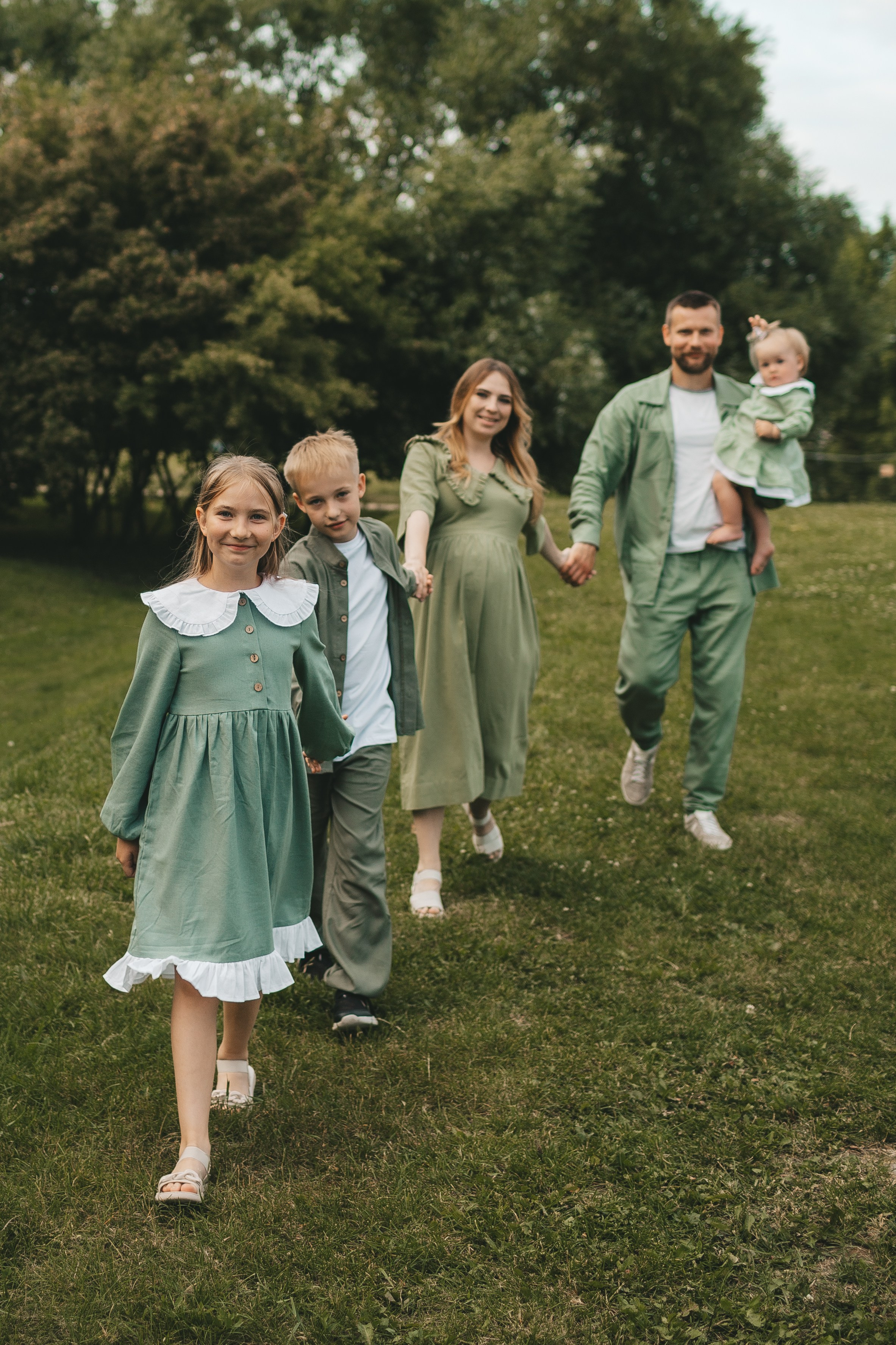 Семейная фотосессия на улице. Семейный и детский фотограф и видеограф в Москве, Дрокина Наталья