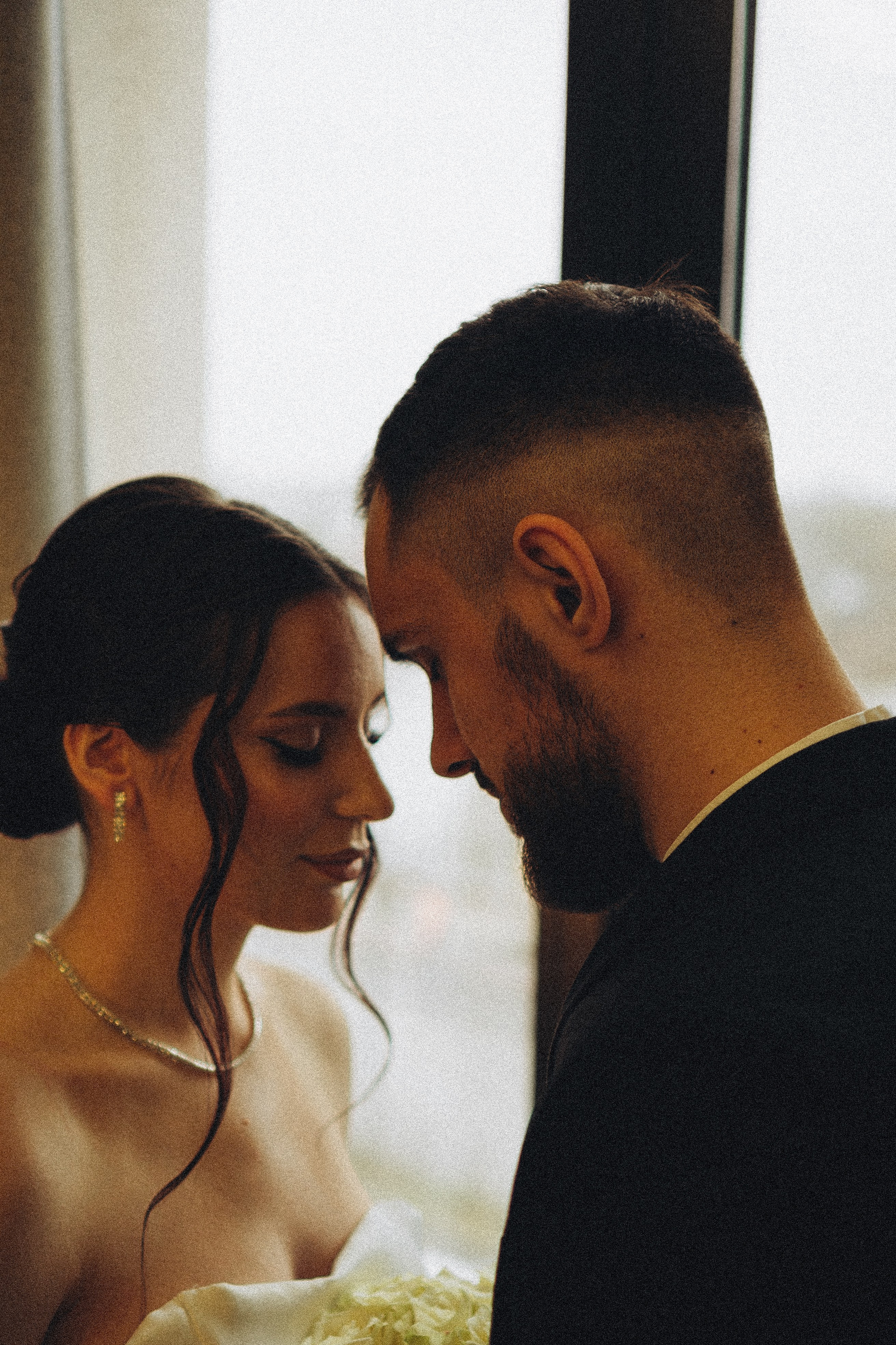 СВАДЕБНАЯ СЬЕМКА СБОРОВ ЖЕНИХА И НЕВЕСТЫ В ОТЕЛЕ И ТАКЖЕ ФОТОСЕССИИЯ В ОТЕЛЕЕ МЕГАПОЛИС БРЯНСК. Профессиональный фотограф, Санкт-Петербург — Виктория Богомолова