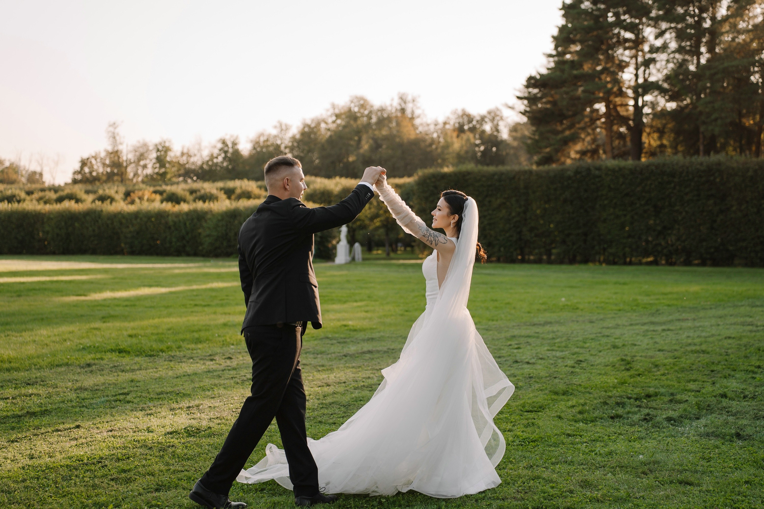 Свадьба в усадьбе Архангельское. Свадебный и семейный фотограф в Москве Светлана Зоткина