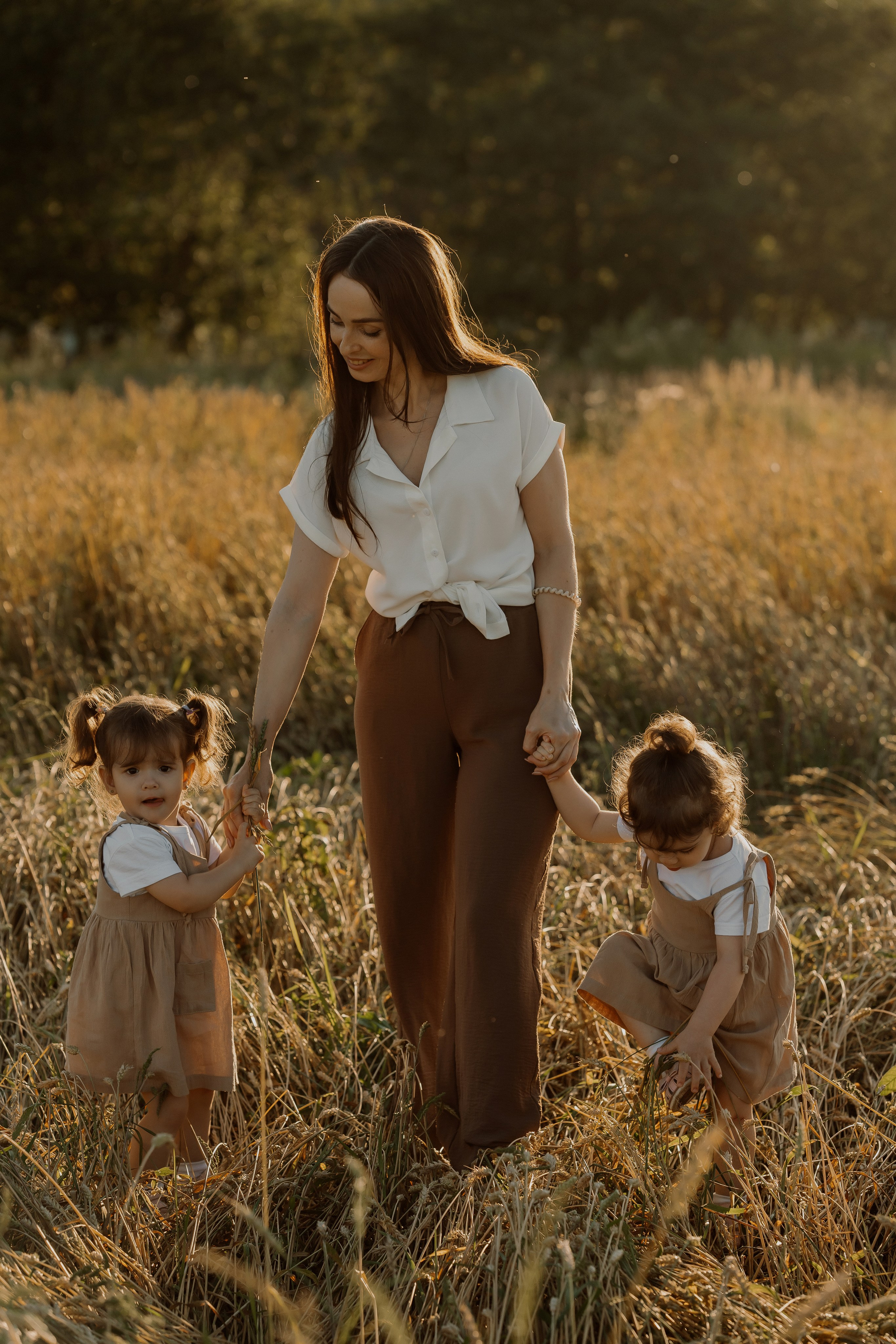 Съемка с внуками. Свадебный и индивидуальный фотограф в Суворове Клюева Мария