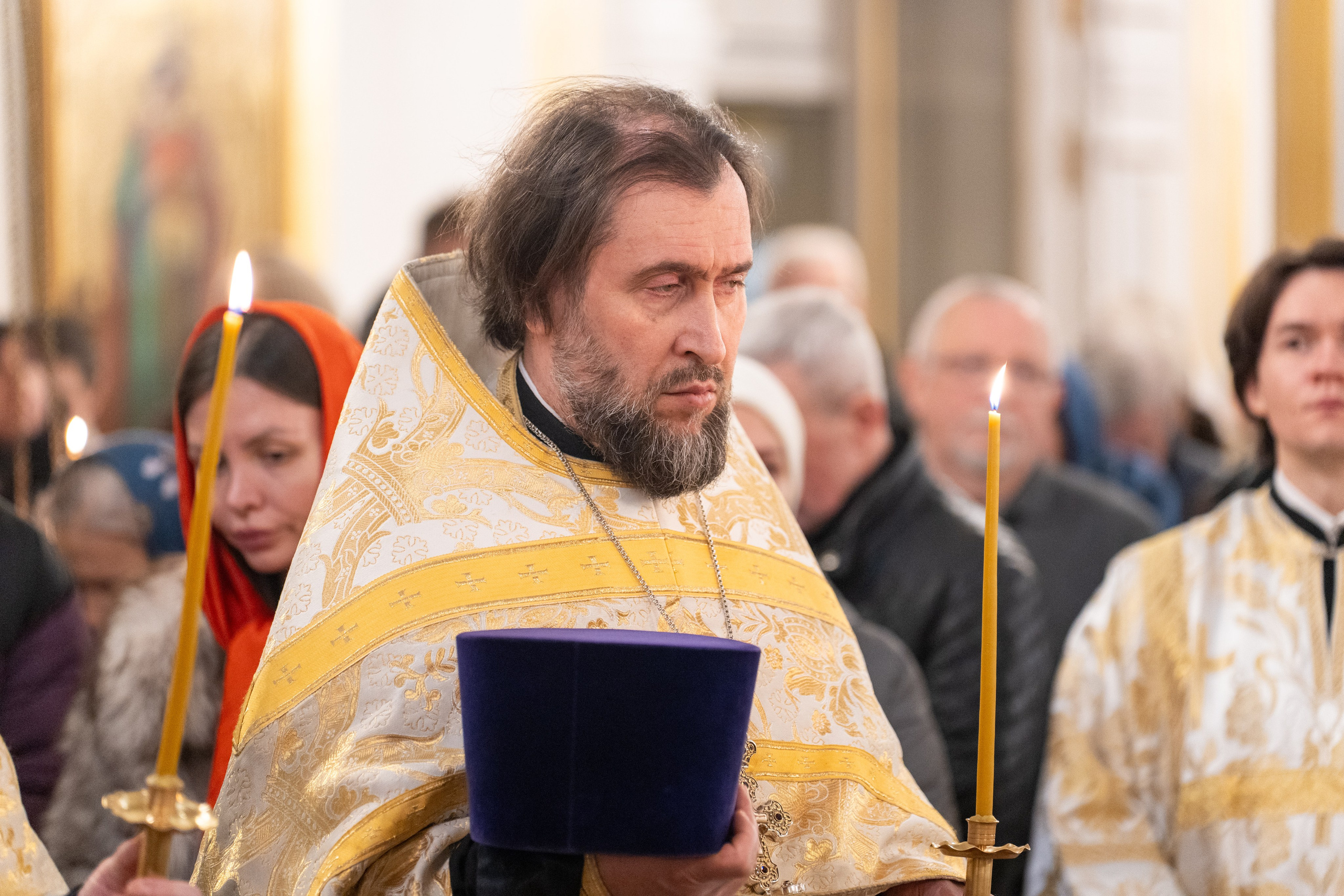 Праздничное бдение в Николо-Богоявленском морском соборе. НИКОЛО-БОГОЯВЛЕНСКИЙ МОРСКОЙ СОБОР
