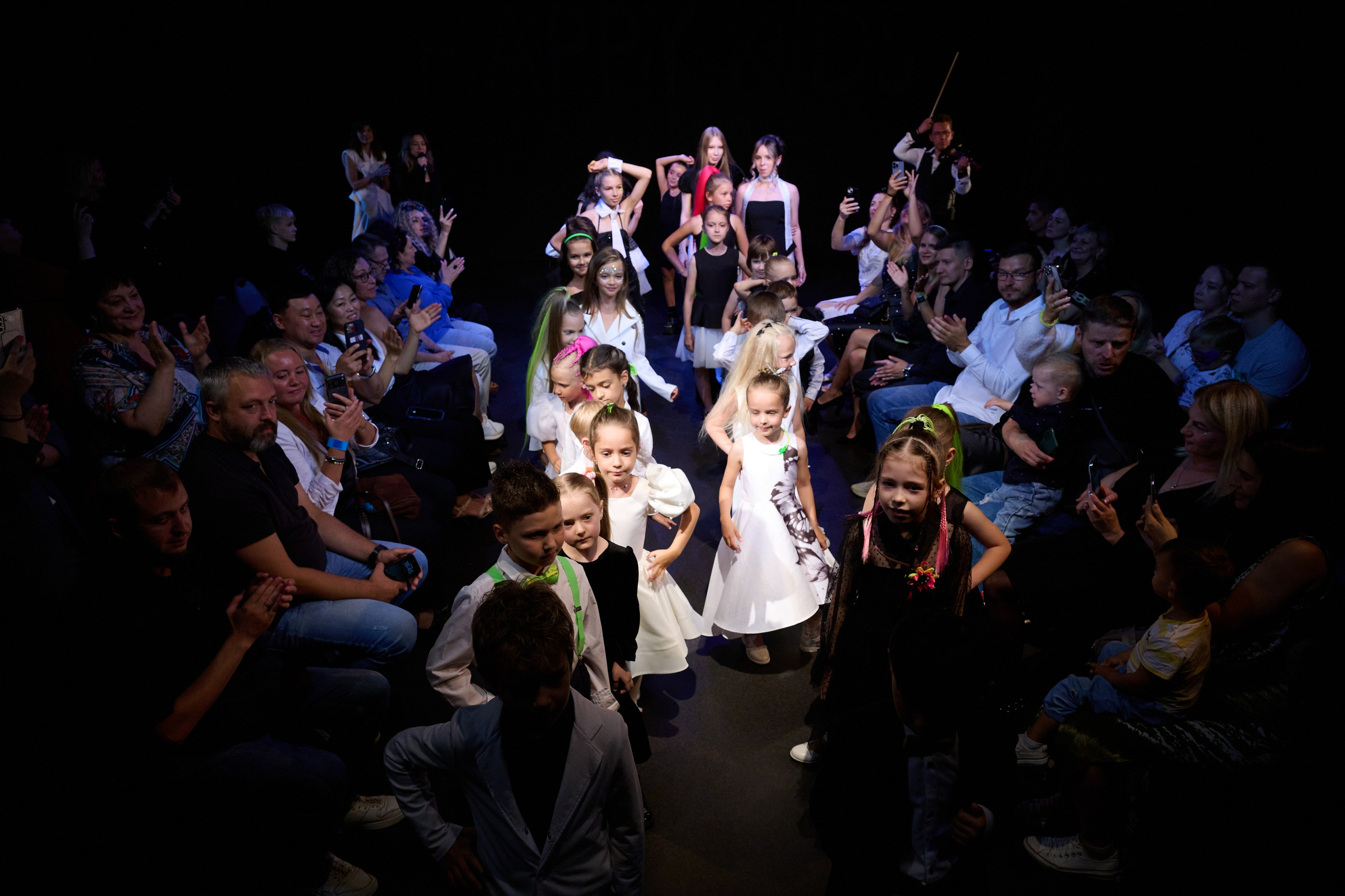 Выпускной модельной школы Happy Kids. Портретный фотограф Санкт-Петербург Владимир Веселов