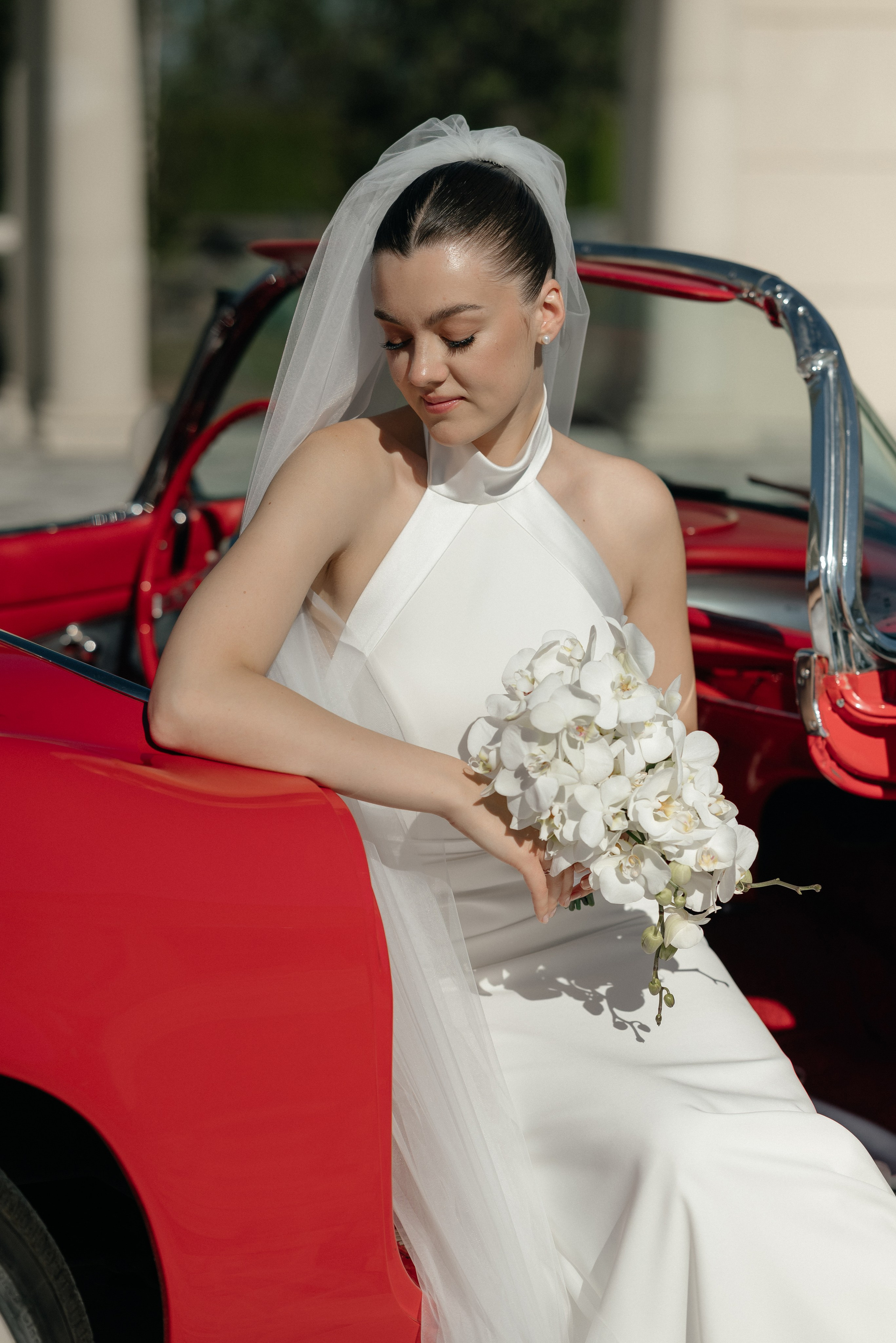 Wedding day in VERSAL PARK. Wedding PHOTOGRAPHER Andrew Vnukov