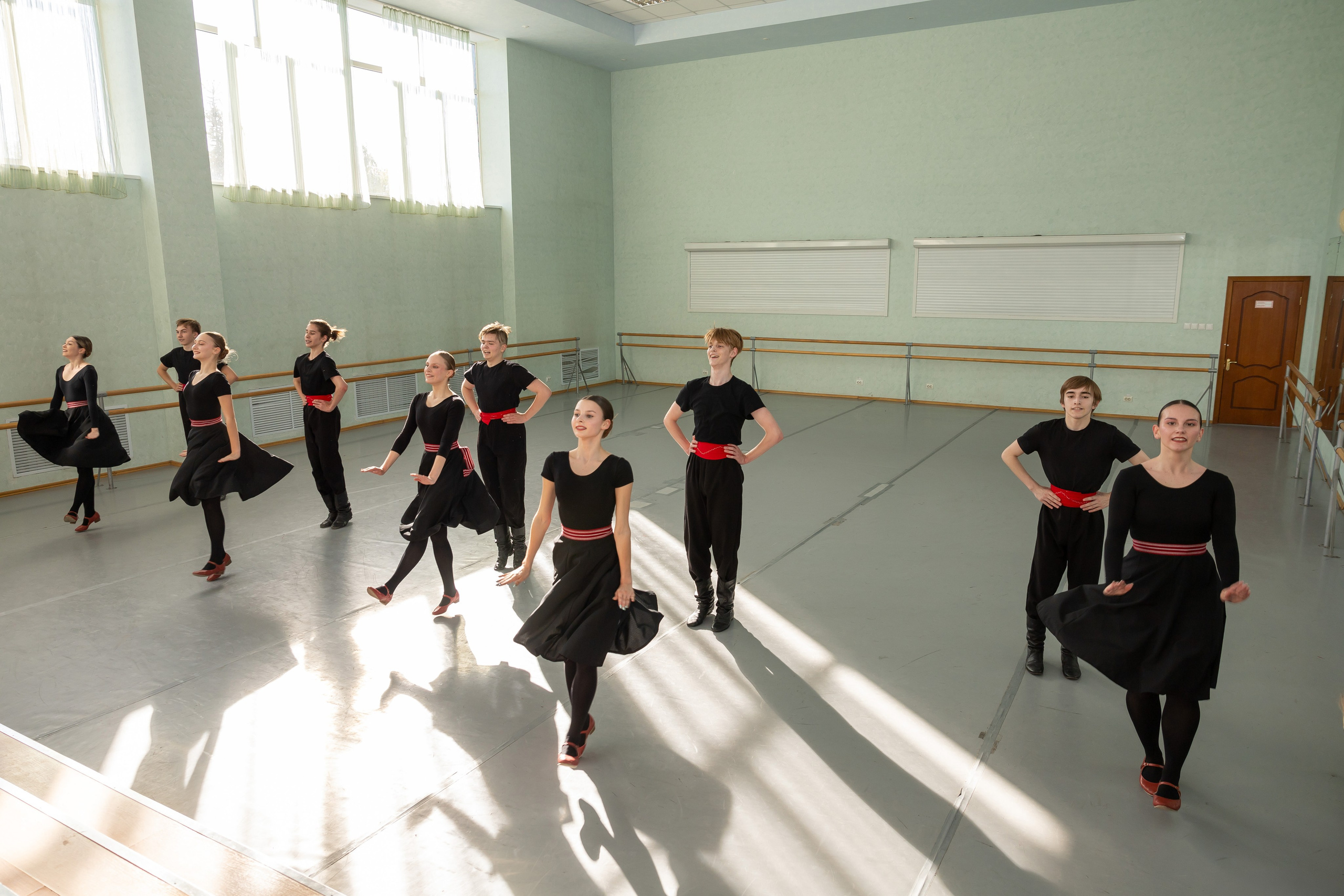 Открытый урок в студии народного танца «Славянский лик». Фотограф в Серпухове Наталья Руденко