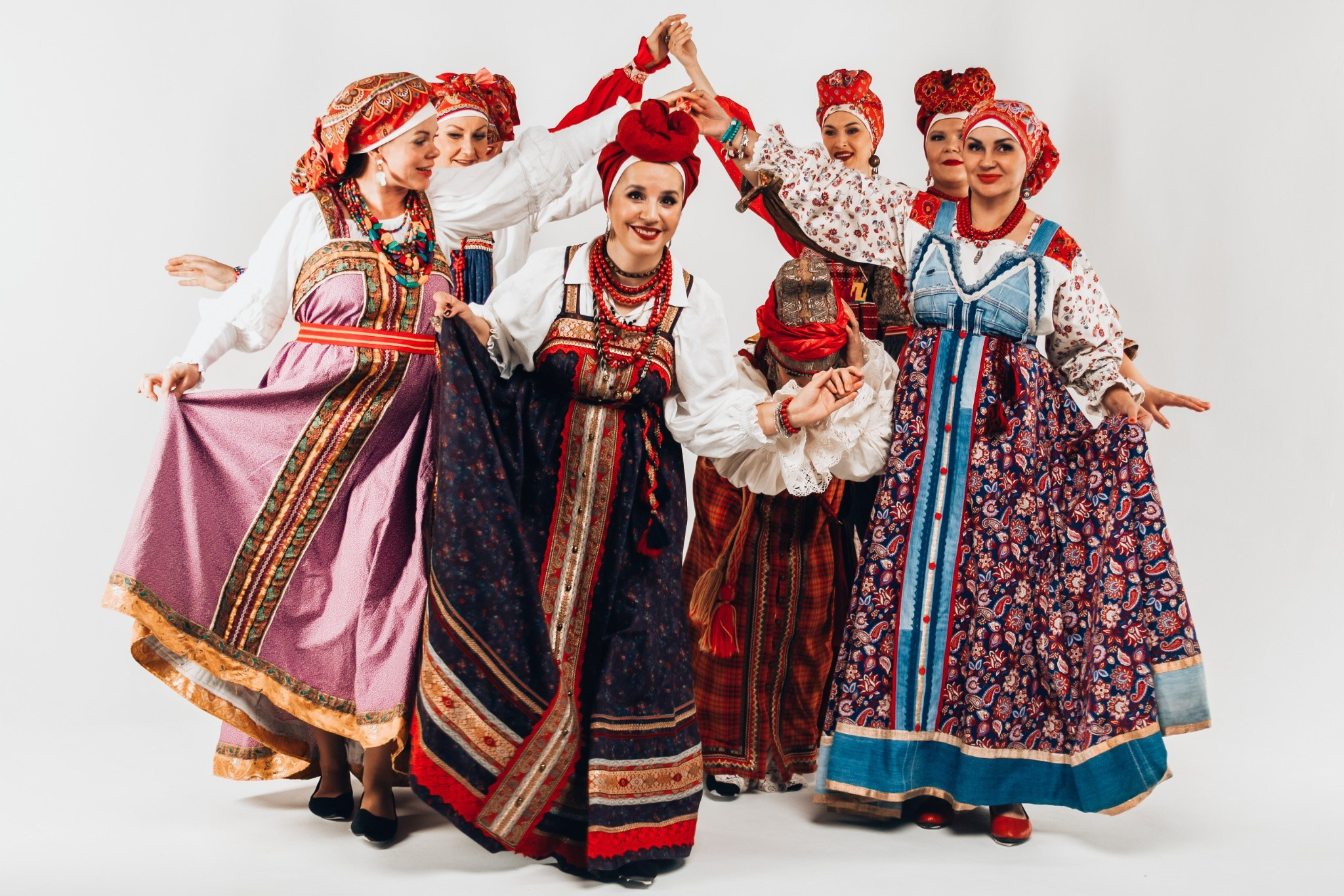 Сарафанное радио — Хоровод. Арт-фотограф в Санкт-Петербурге Михайлова-Яровая Ольга