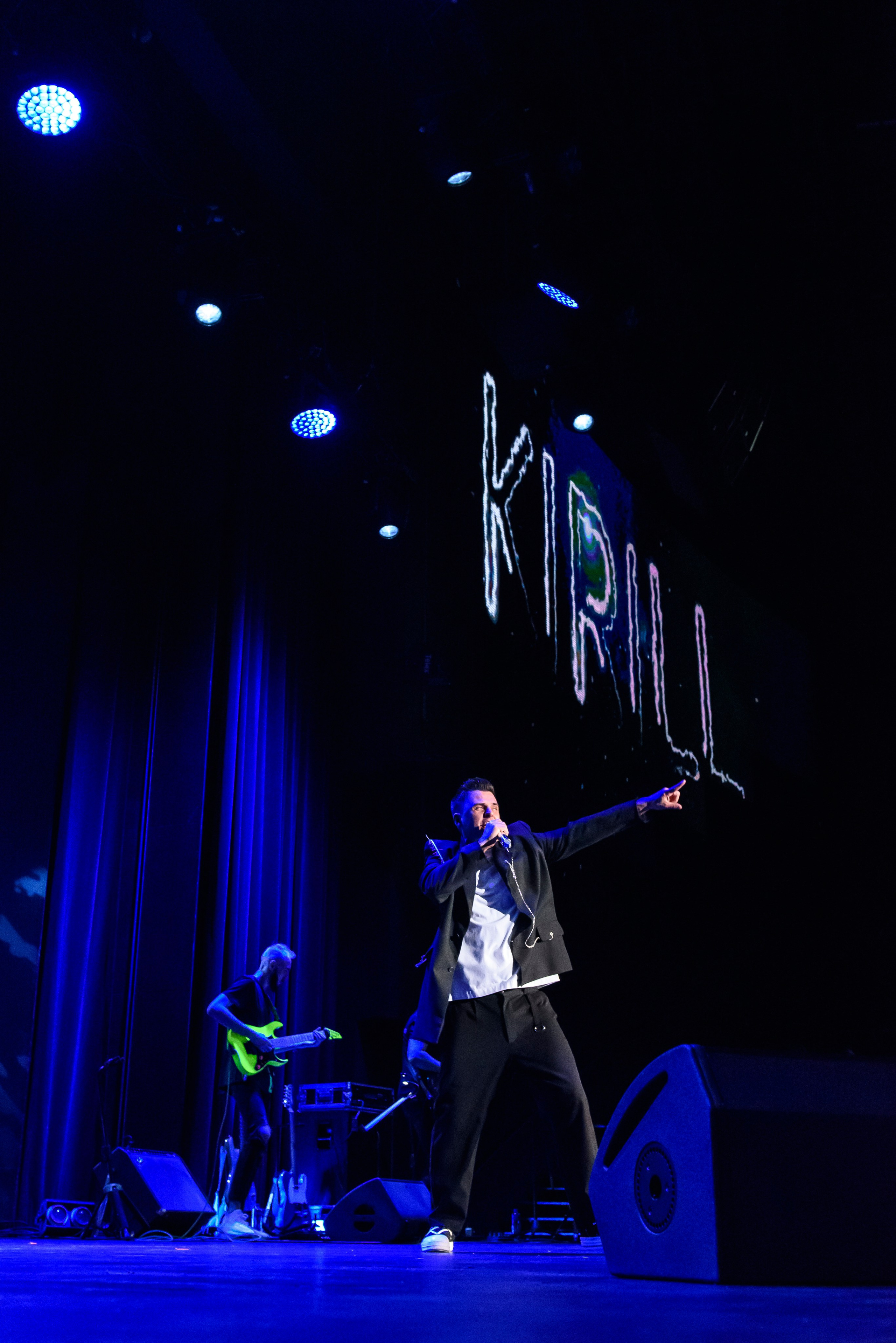 Кирилл Туриченко — Вегас Сити Холл. Бренд-фотограф для экспертов и блогеров в Москве Влада Горбовская