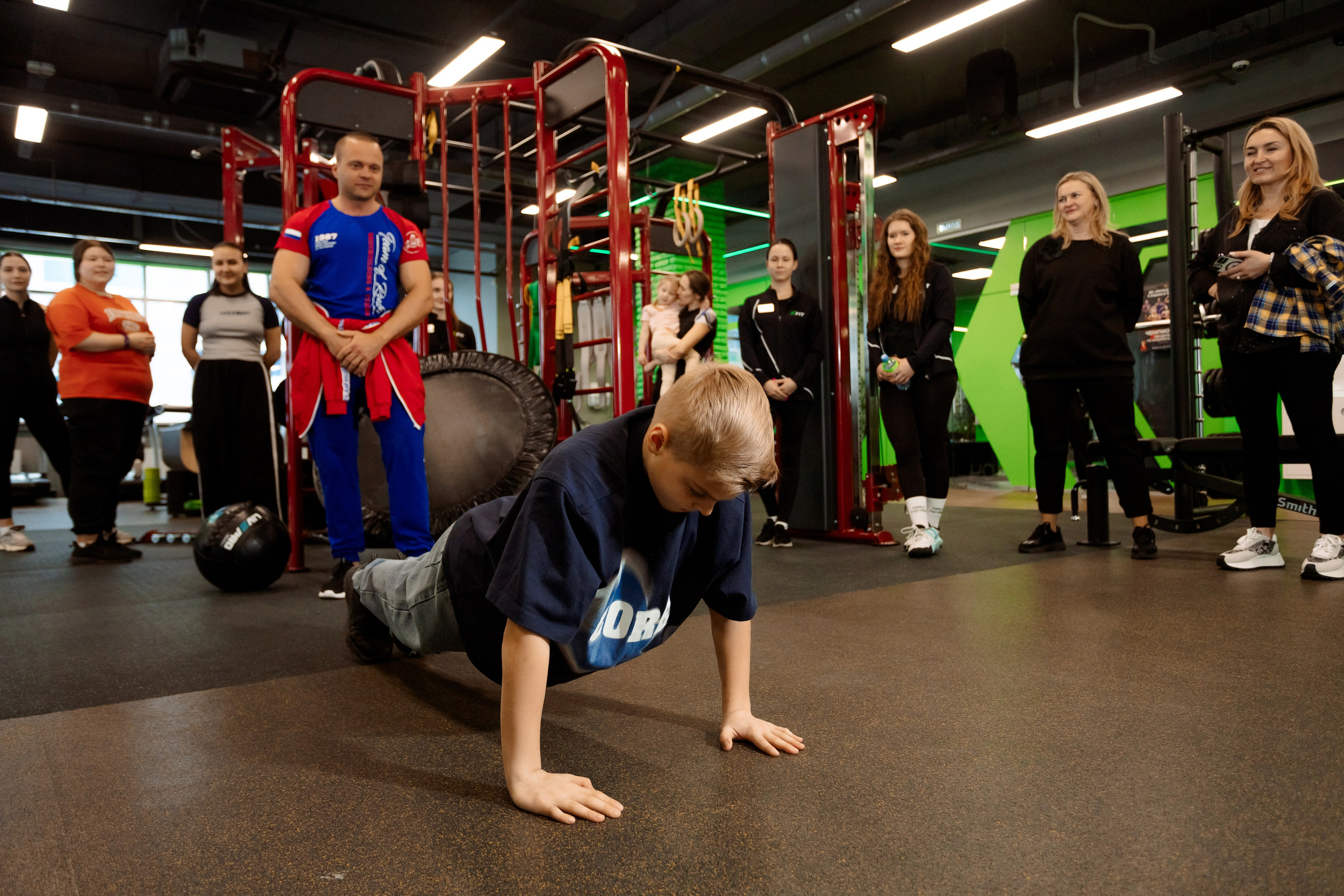 РЕПОРТАЖ: ФИТНЕСС-КЛУБ X-FIT. Профессиональный фотограф в Ижевске Леша Петров