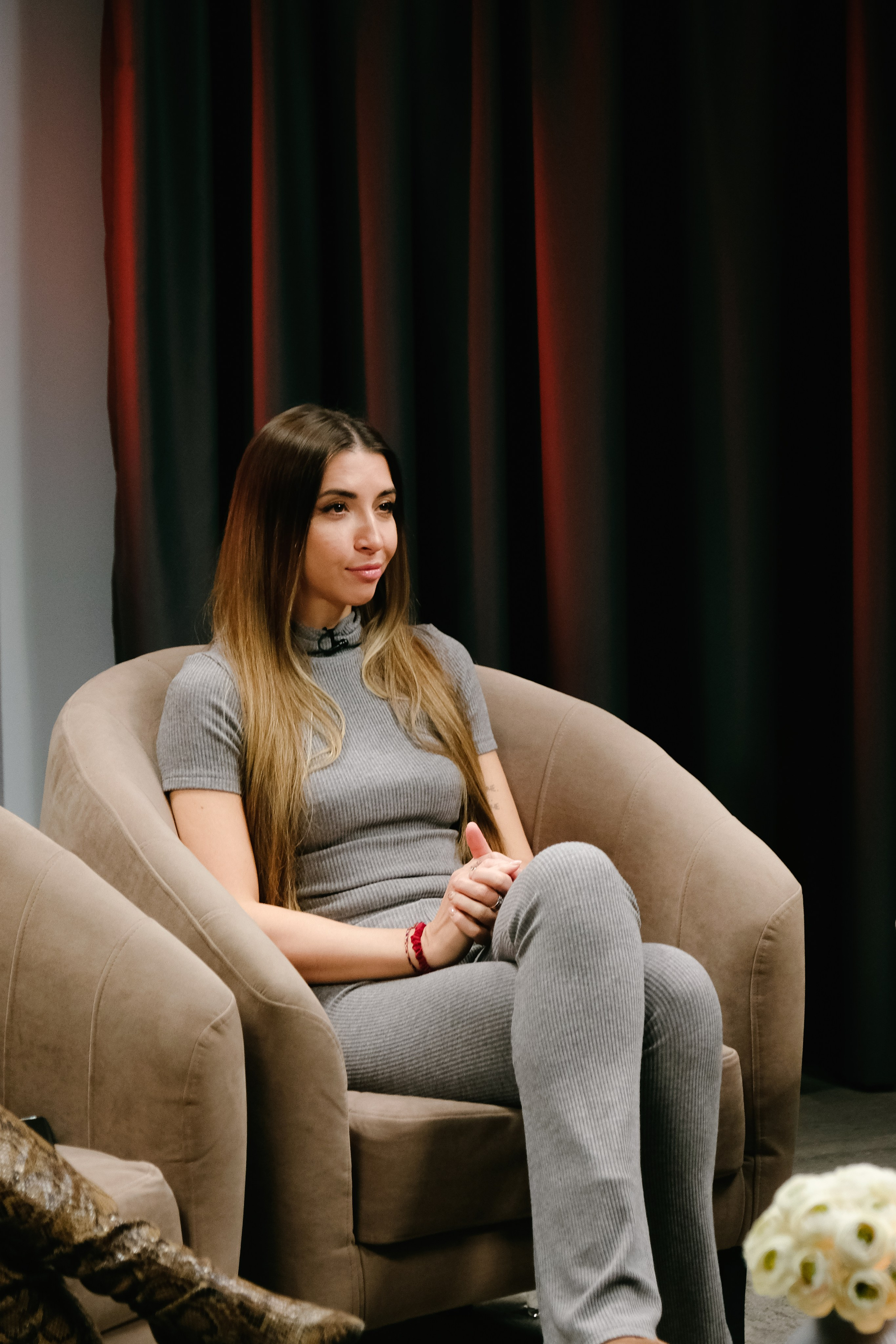 Репортажная съемка. Фотограф сюжетных съемок и портретов в Санкт-Петербурге и Москве Стася Ефремова