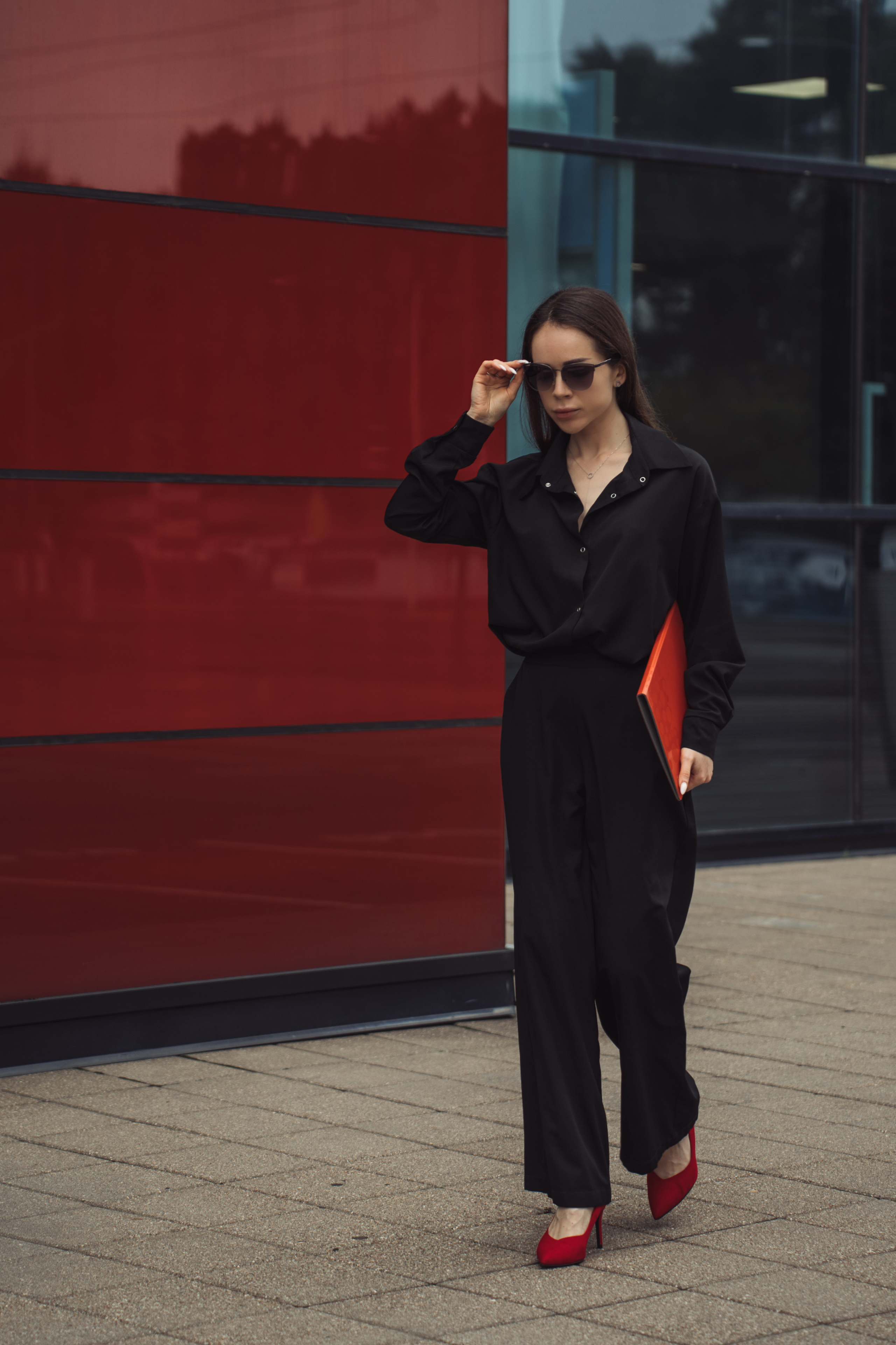 Деловой портрет у бизнес центра. Анастасия Чиркова, Фотограф Москва