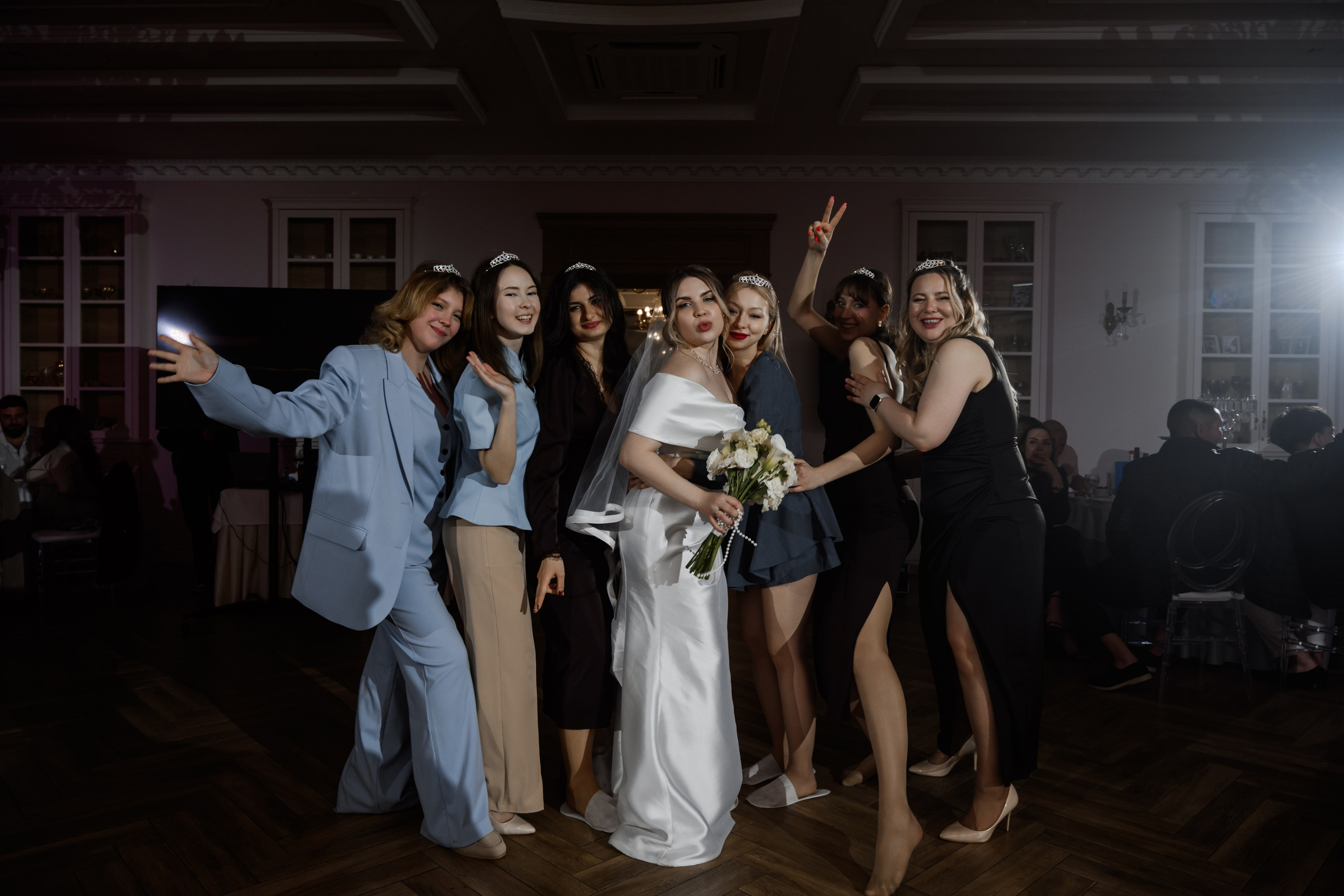 В + А. Свадебный фотограф в г. Астрахань. Так же выезжаю в другие города