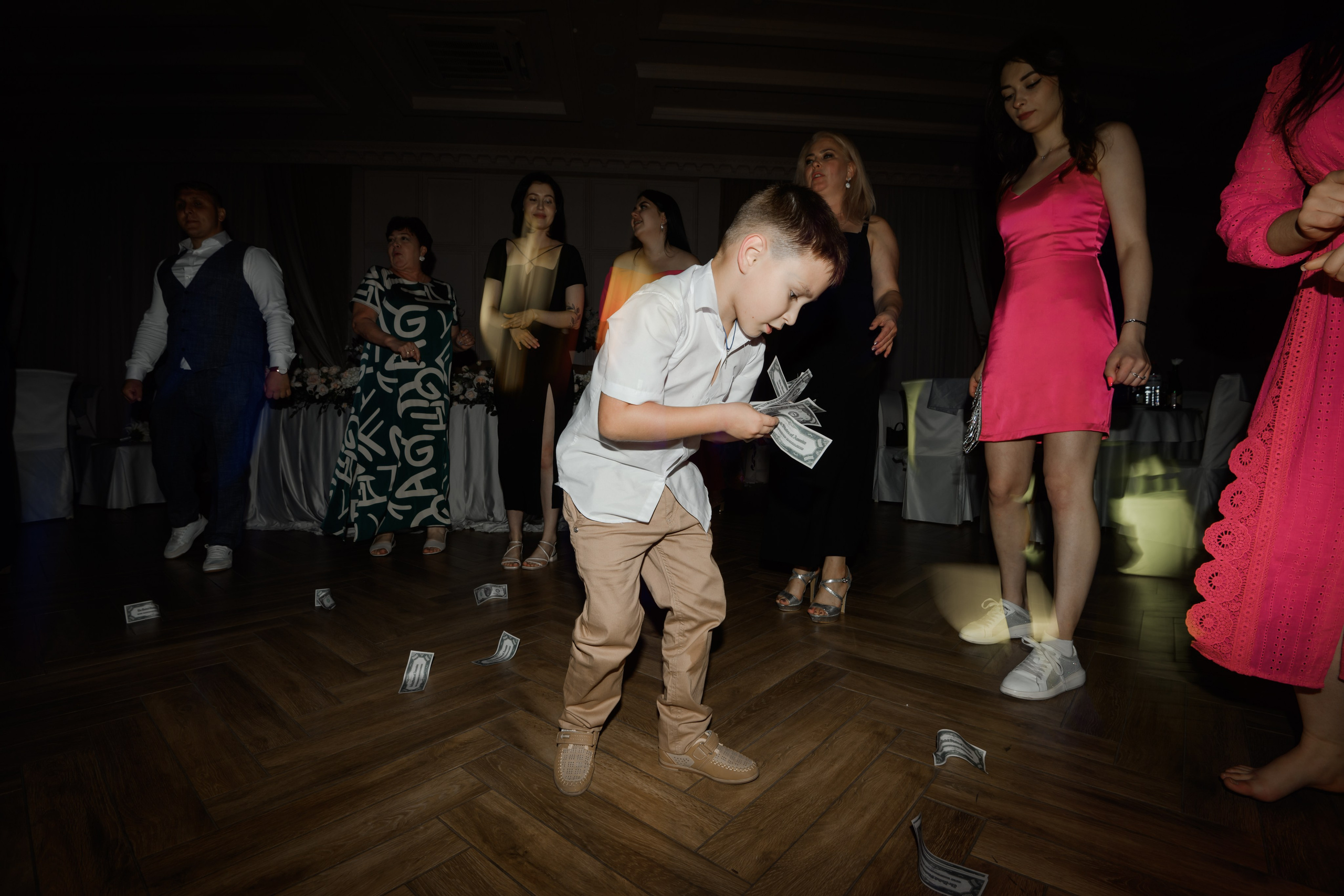 T & A. Свадебный фотограф в г. Астрахань. Так же выезжаю в другие города