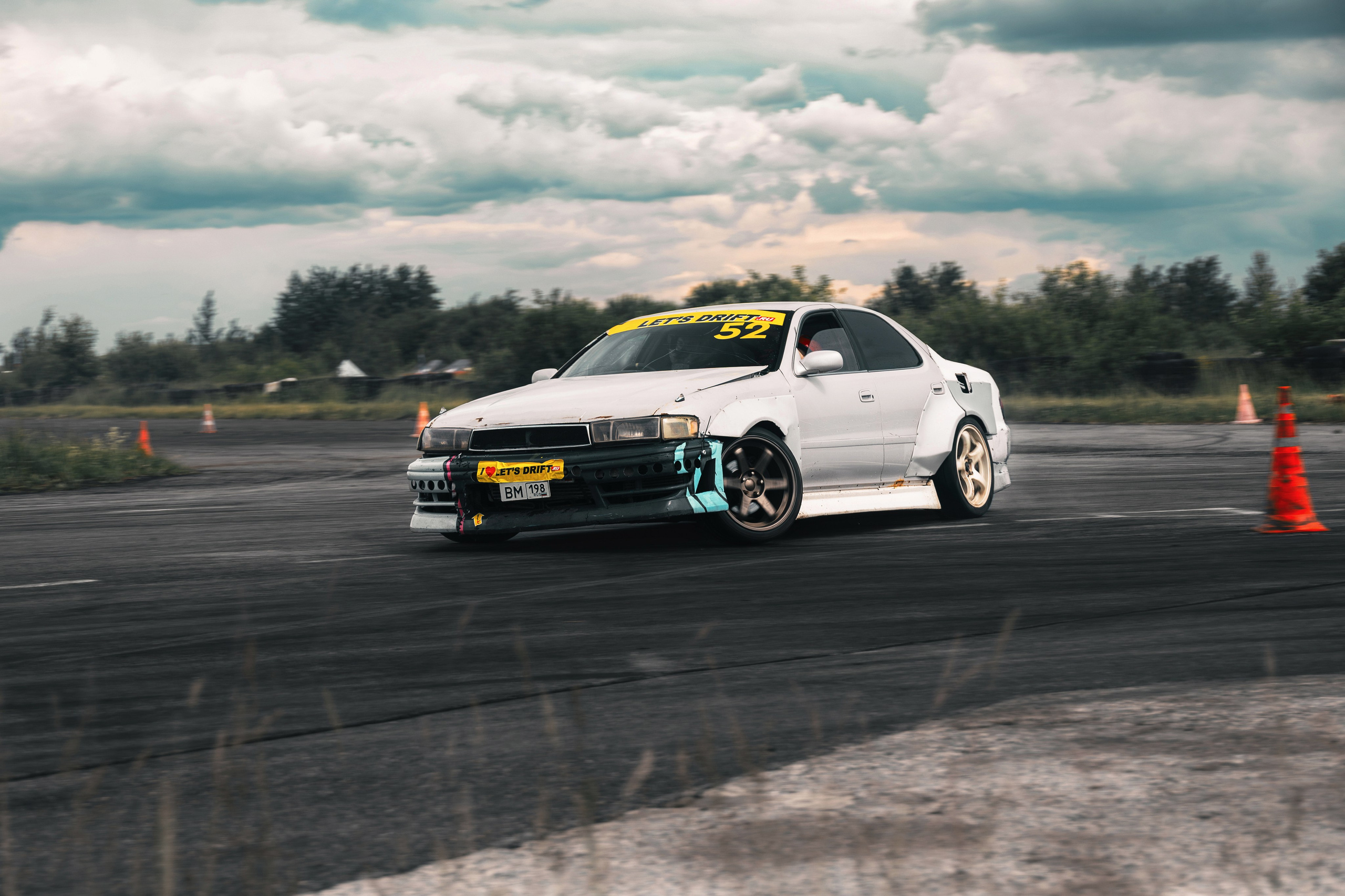 Фоторепортаж с «Больших Гонок» — дрифт, драг, звук