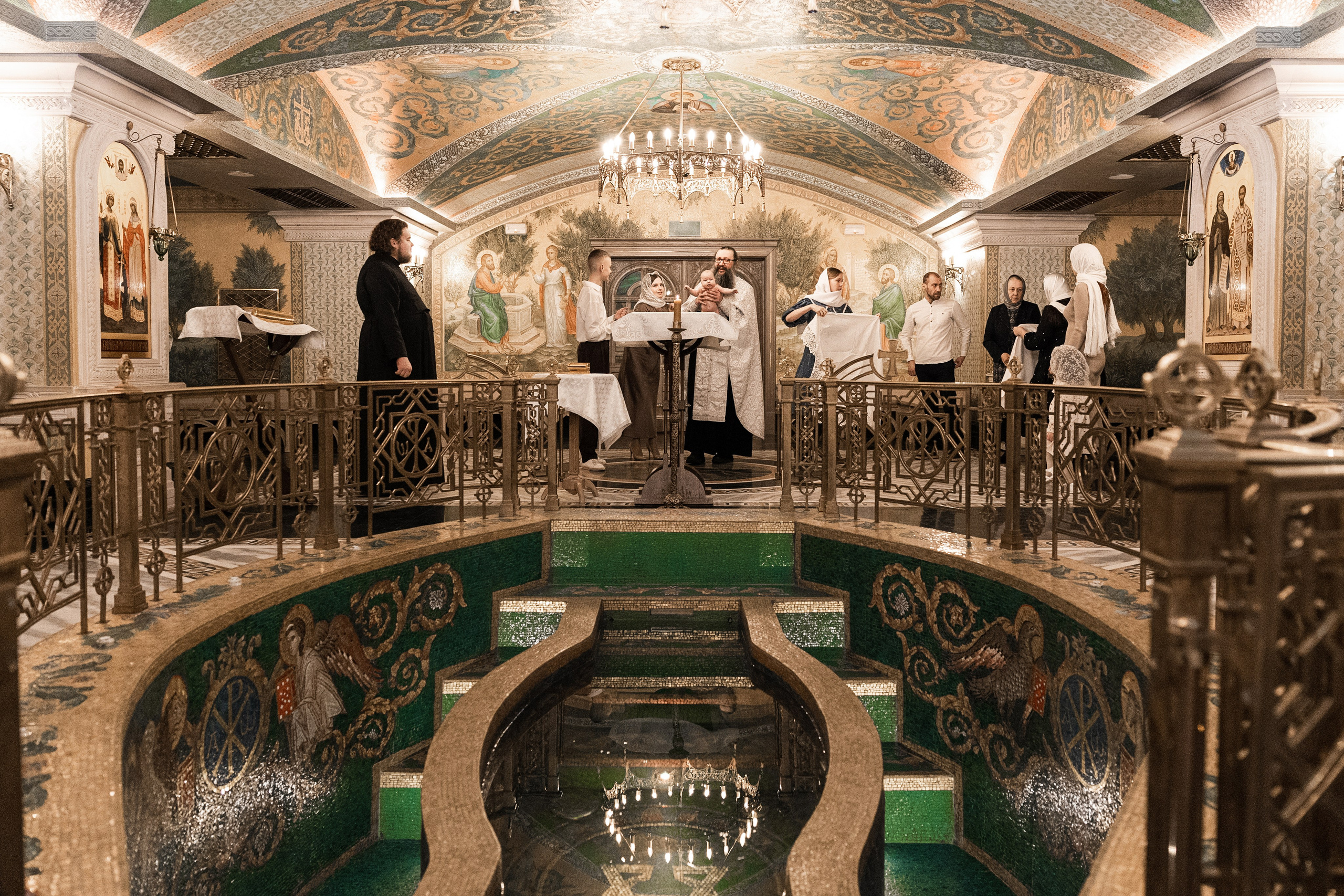 Крещение Евы. Фотограф Крещение, Выписка москва