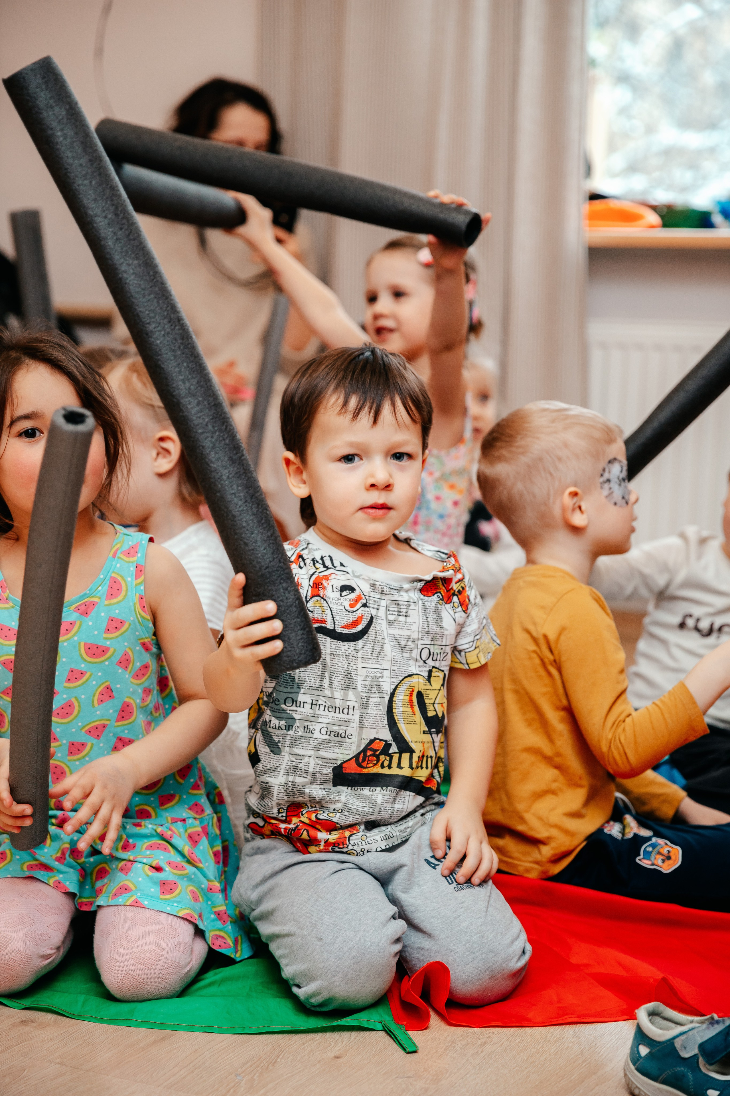 8 марта в Монтессори-саду. Семейный lifestyle фотограф в Санкт-Петербурге Людмила Пахомова