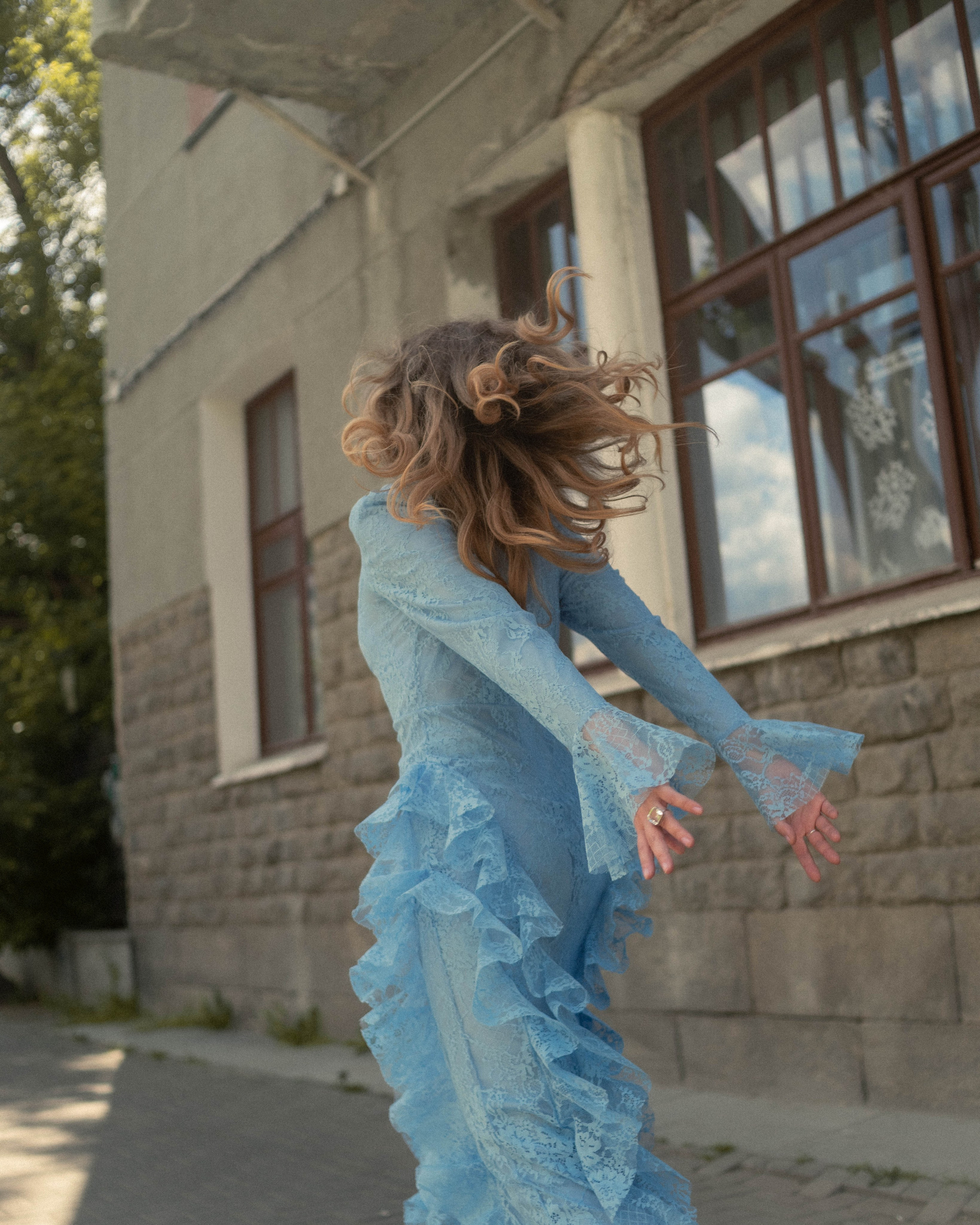 Катя. Женский фотограф. Создатель украшений ручной работы. Модель