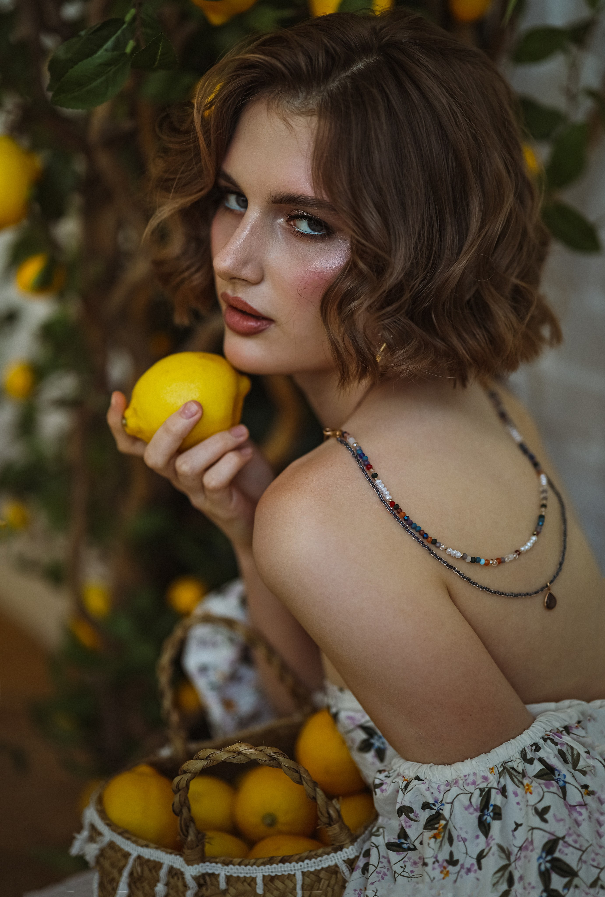 Фотосессия с Лимонами. Свадебный и семейный фотограф в Абхазии Жанна Соснина