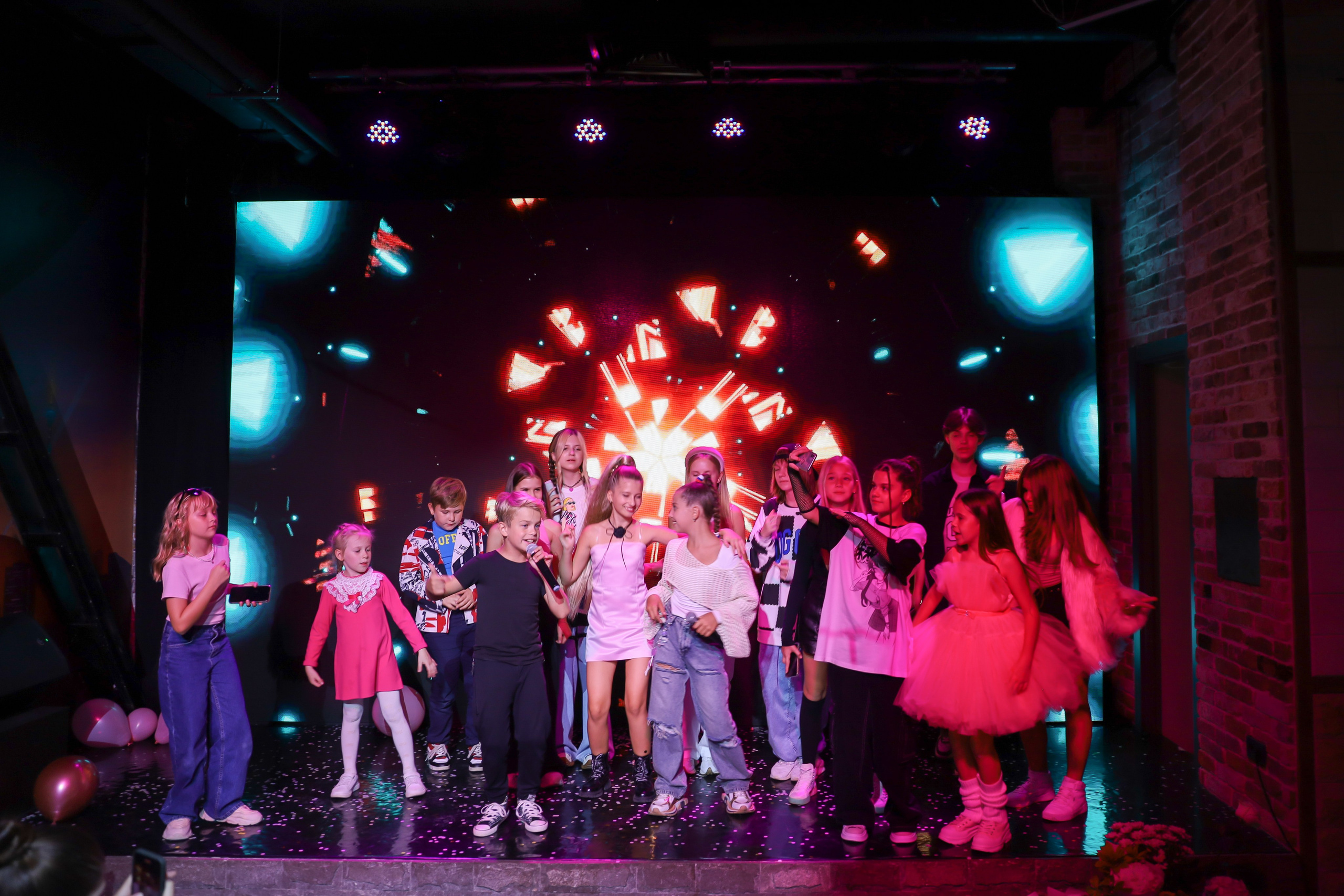 ДЕНЬ РОЖДЕНИЯ ЕВЫ В КРБ. Фотограф мероприятий Ирина Каширина