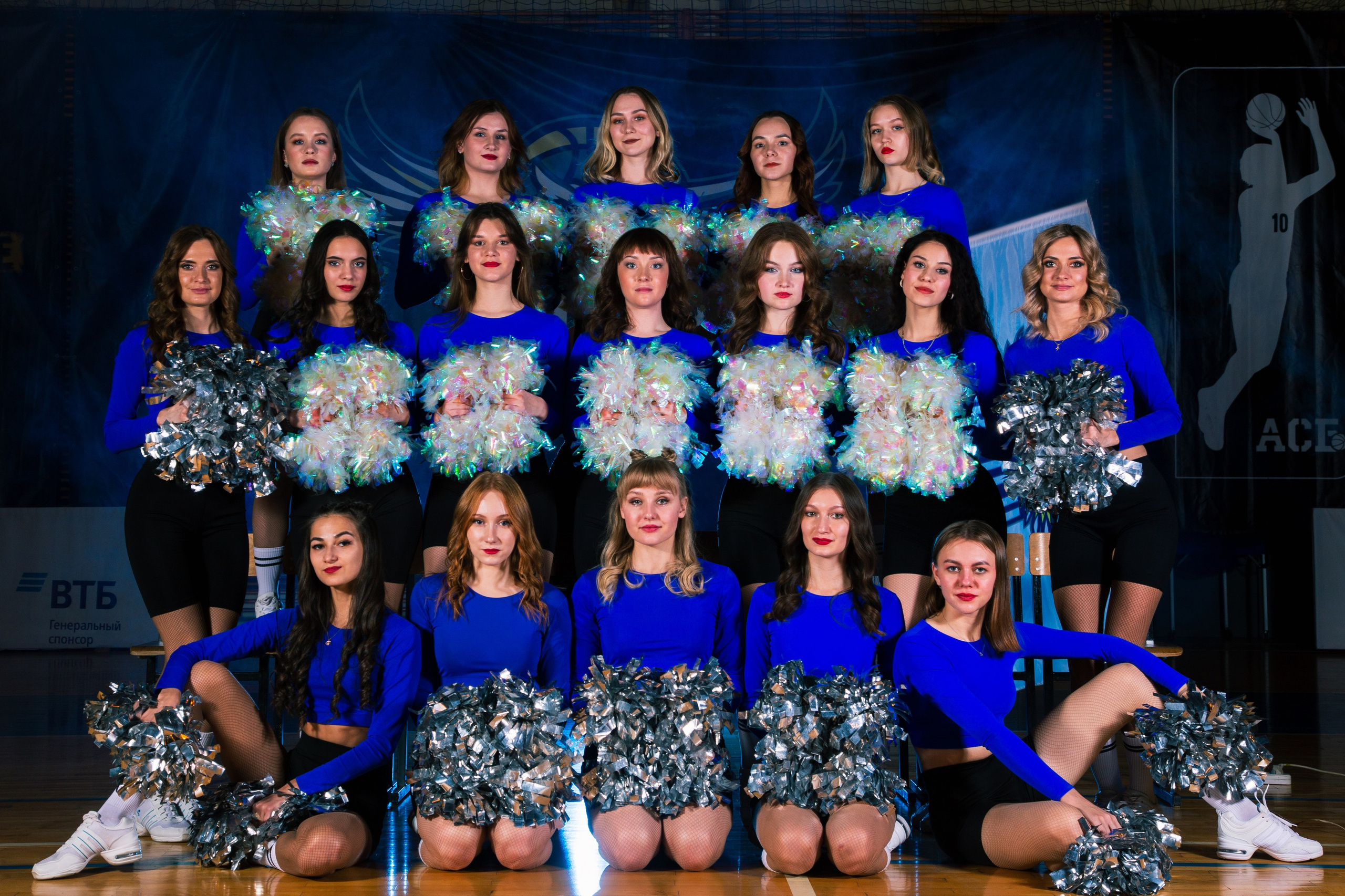 Группа поддержки ВятГУ. Паша Страхов — фотограф