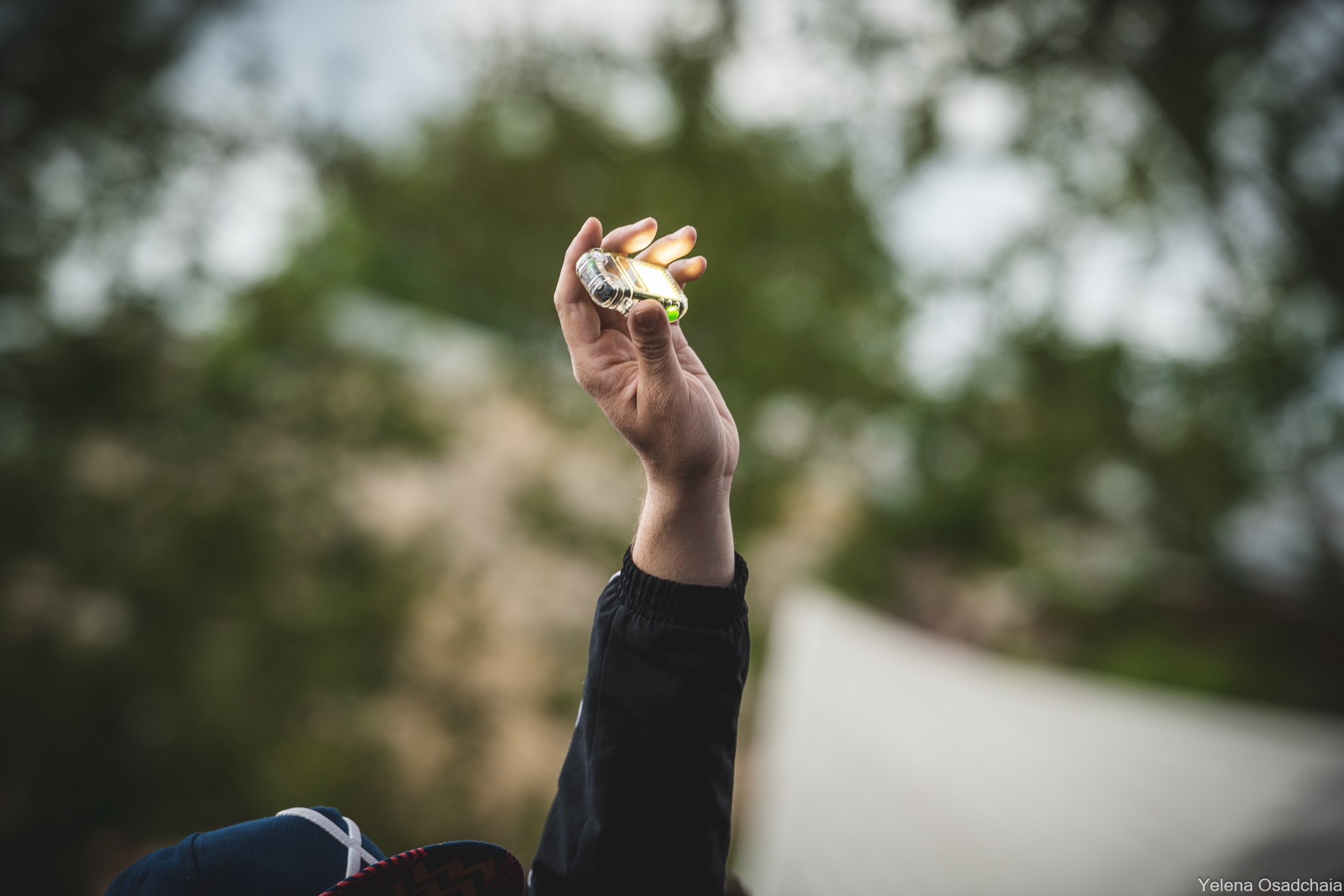 Живой 2025 — День 1. Елена Осадчая — фотографирую музыку на сцене и в жизни