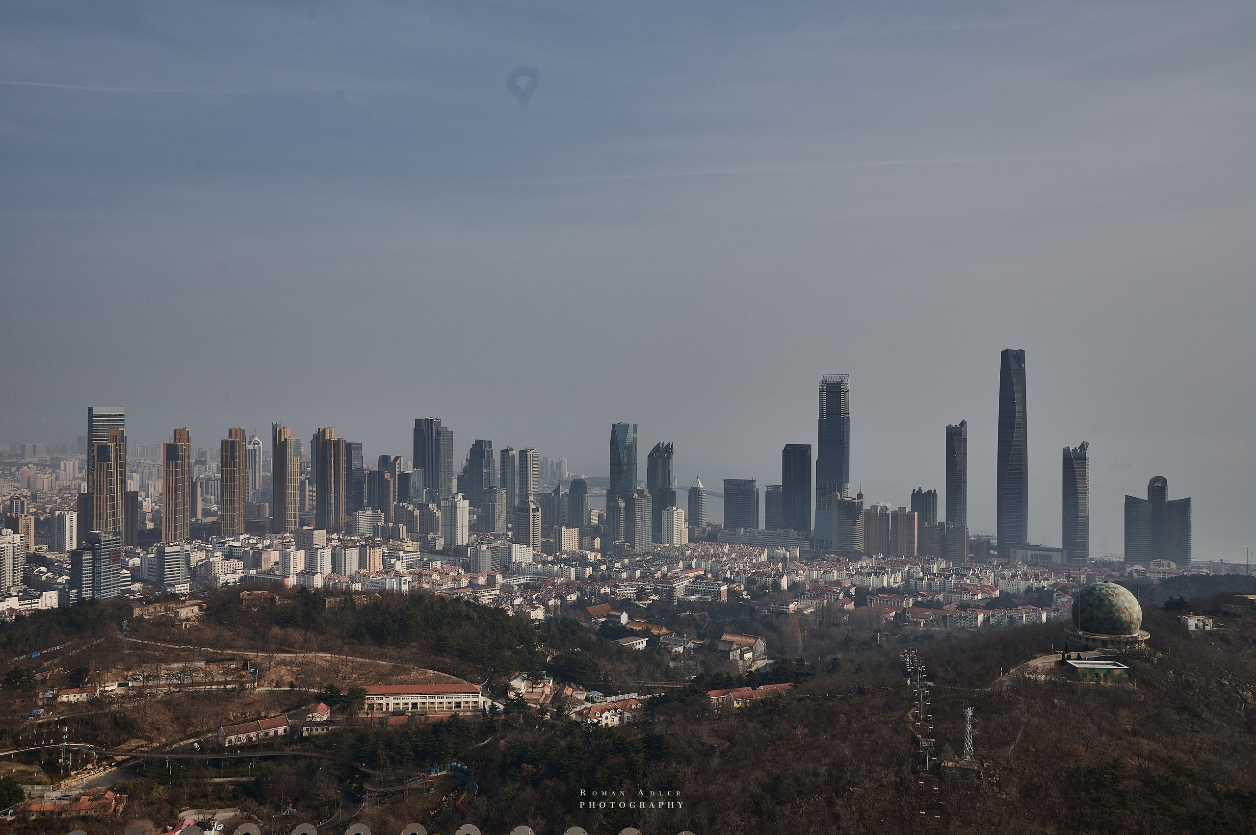 Циндао с высоты телебашни. Китай. Русский взгляд. Фотограф Роман Адлер