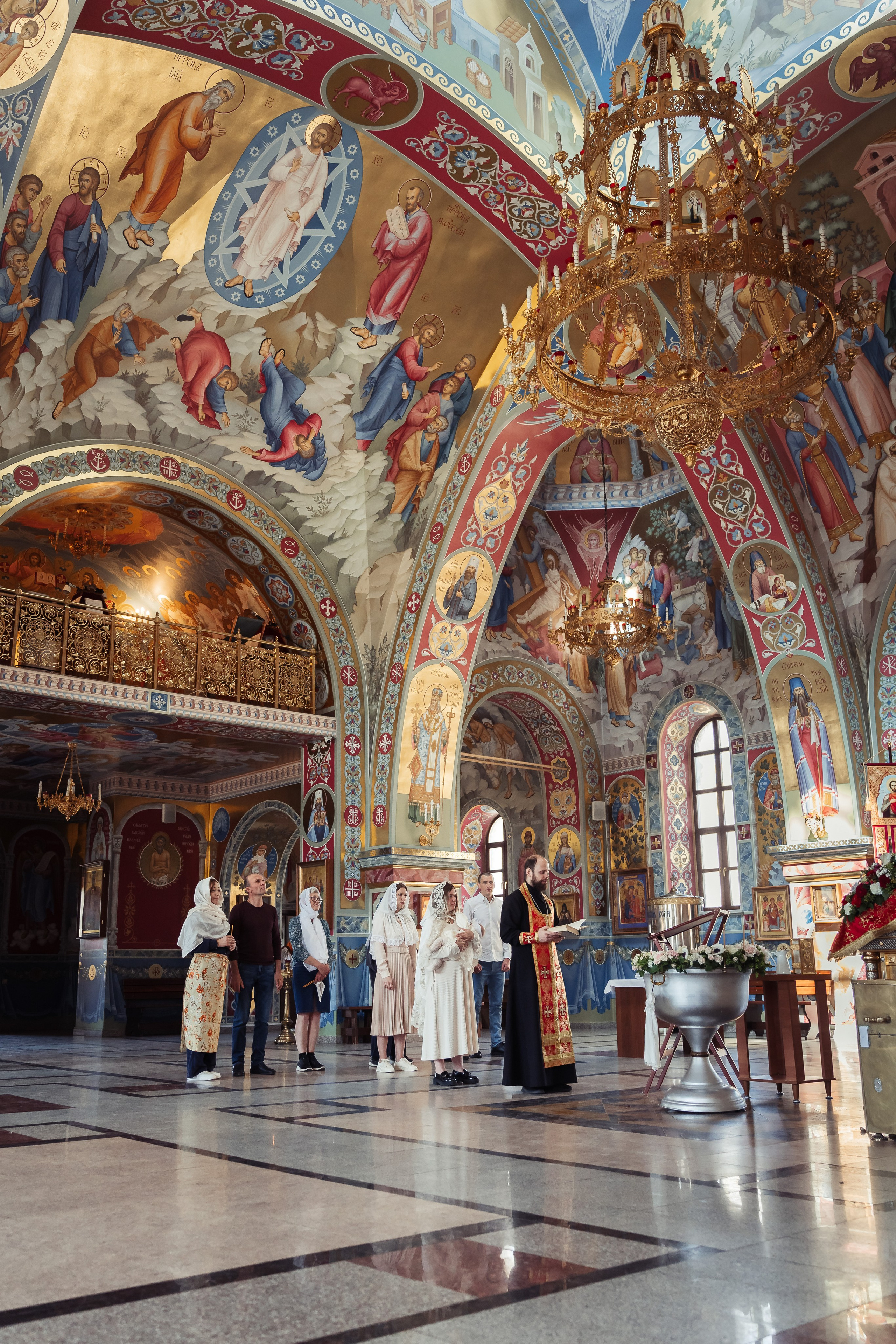Фотосессия на крещение в Воронеже. Фотограф для семей и экспертов в г. Воронеж Ирина Круглова
