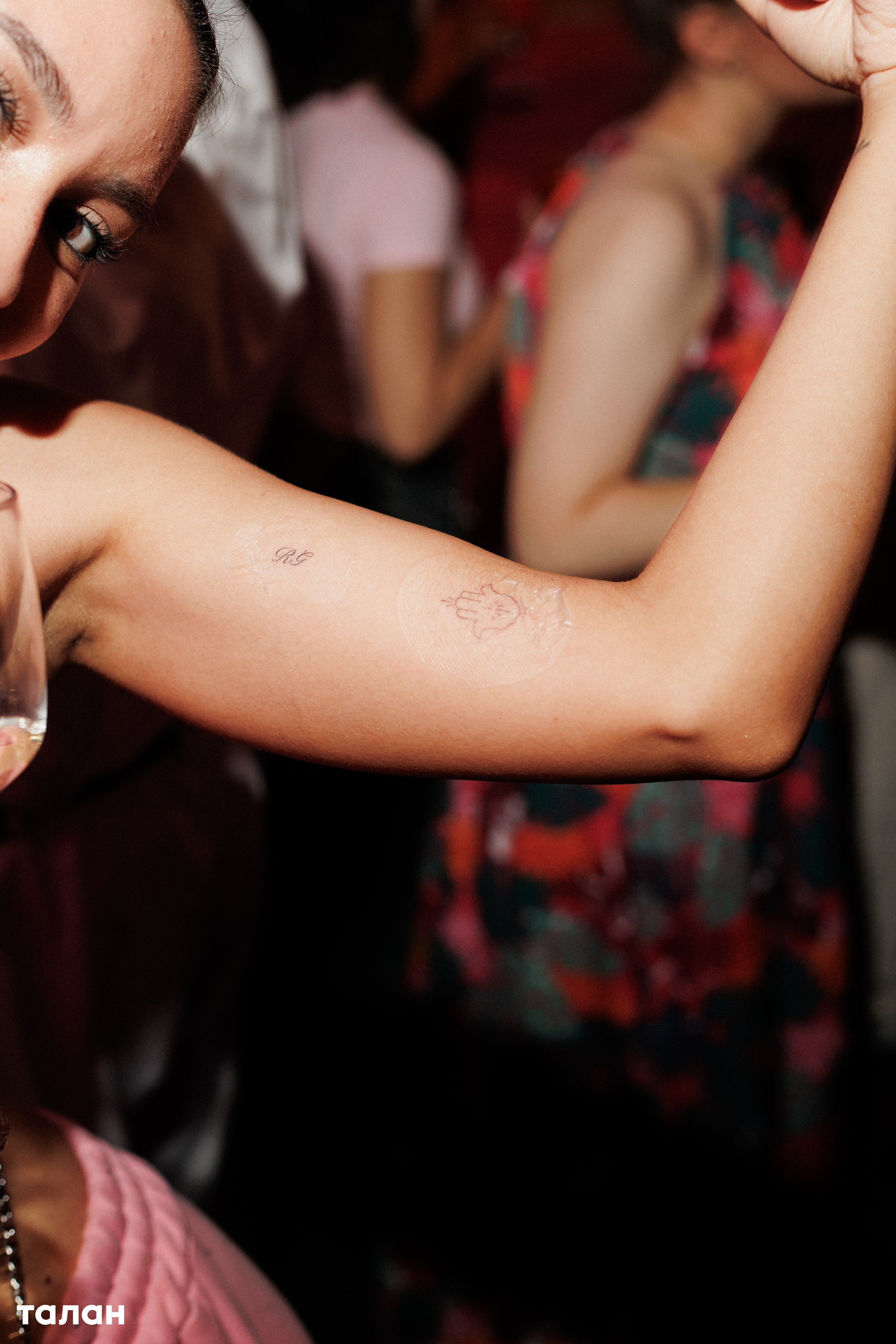 ВИНОТЕКА [бар+магаз] — BIRTHDAY PARTY. СВОИ. ФОТООТЧЕТЫ-СОБЫТИЯ-МЕСТА