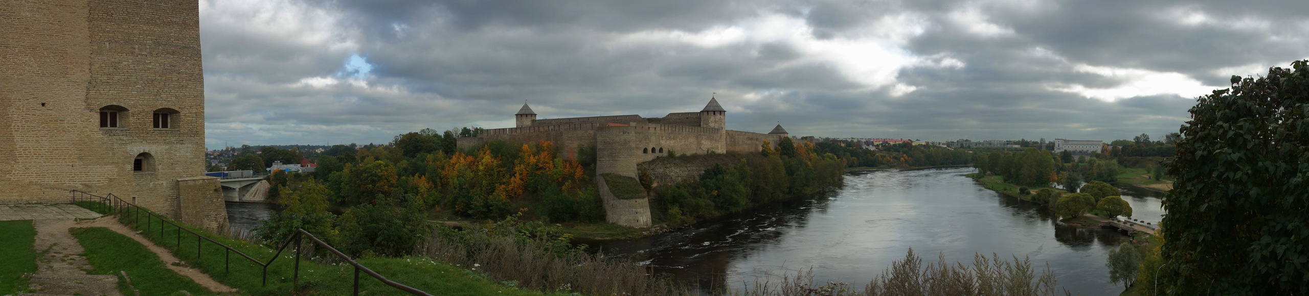 Ивангород. Фотограф-путешественник Самойлов Максим «Sly Fox»