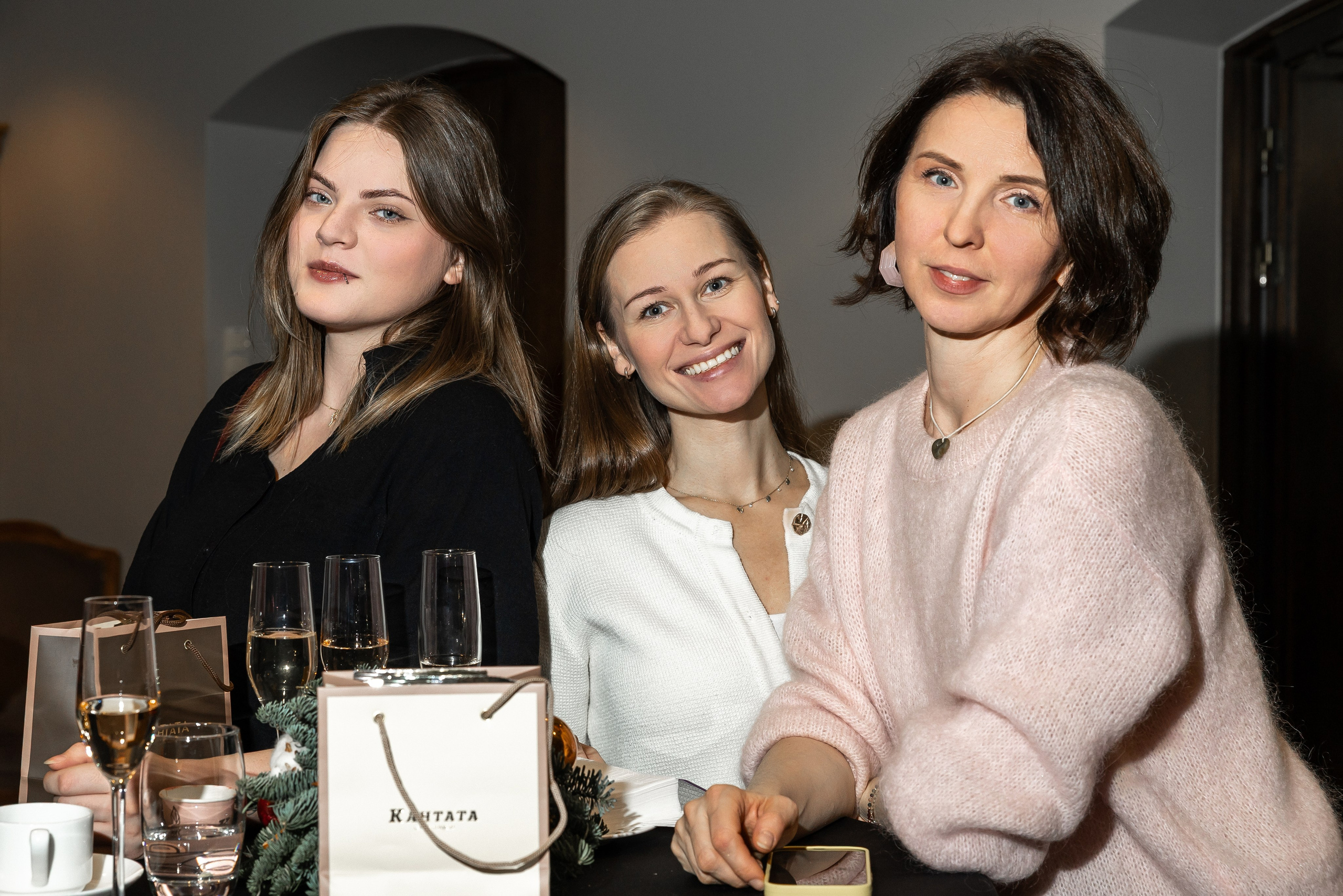 Деловые мероприятия. Фотограф на крещение в Москве Нина Лобасова