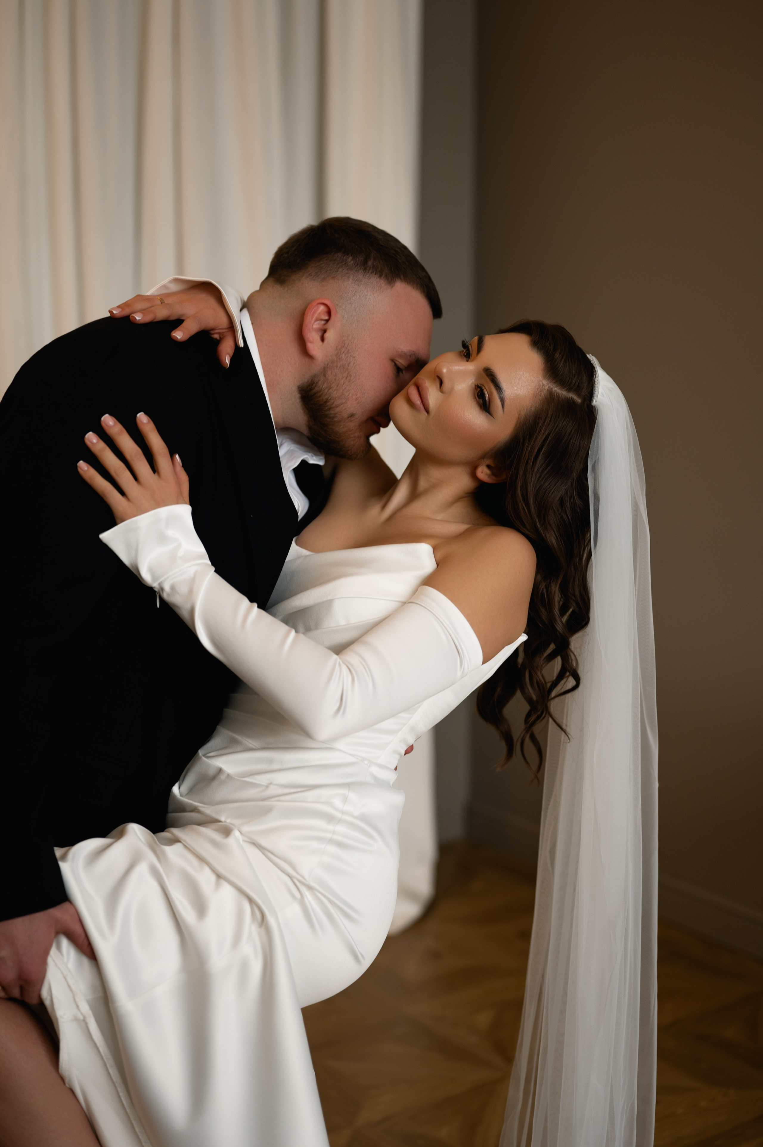 Свадебная фотосессия в студии. Свадебный и семейный фотограф в Краснодаре Алина Мельник