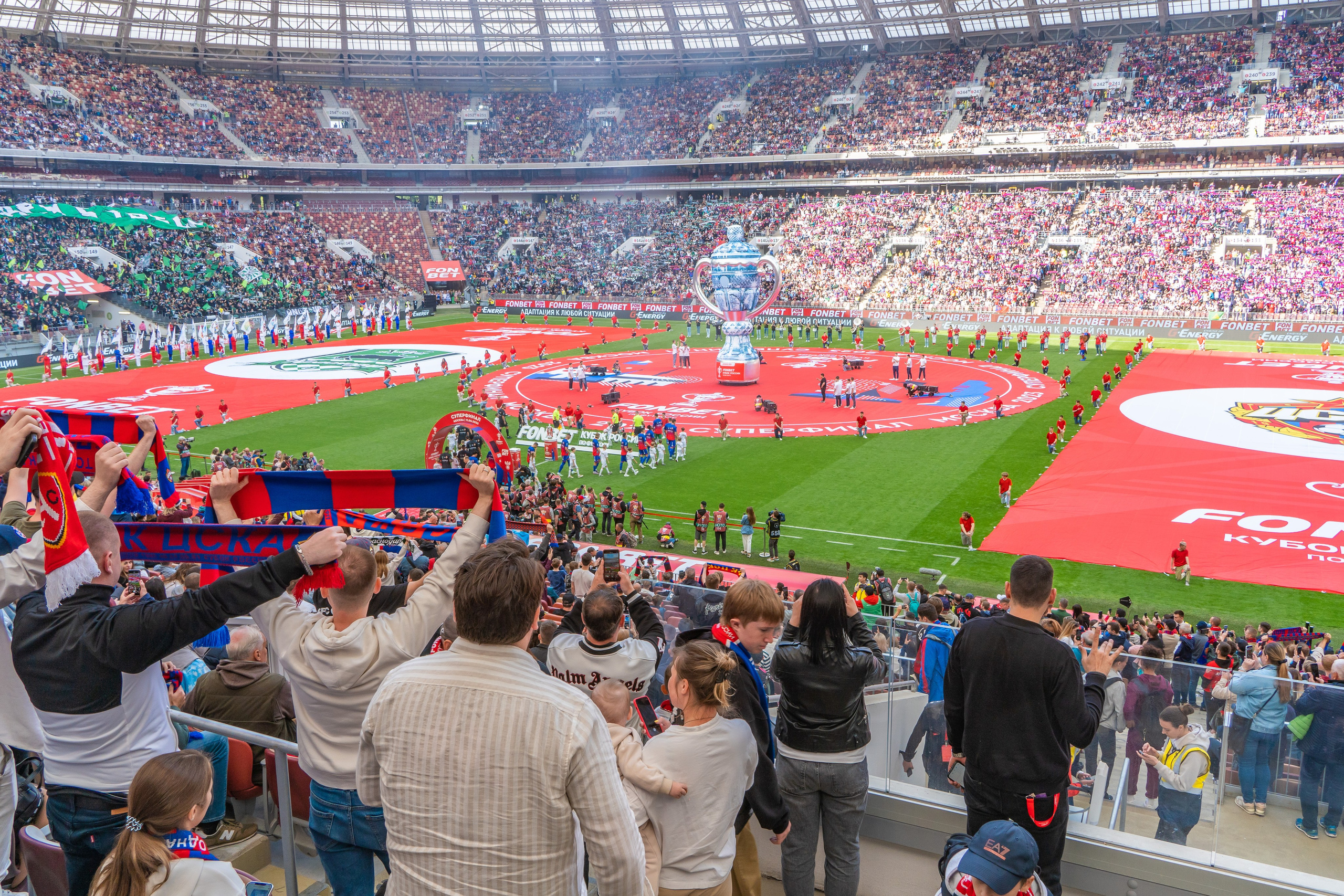 Яндекс.Еда. Лучшие курьеры в Москве. Репортажный и интерьерный фотограф Александра Солдатова
