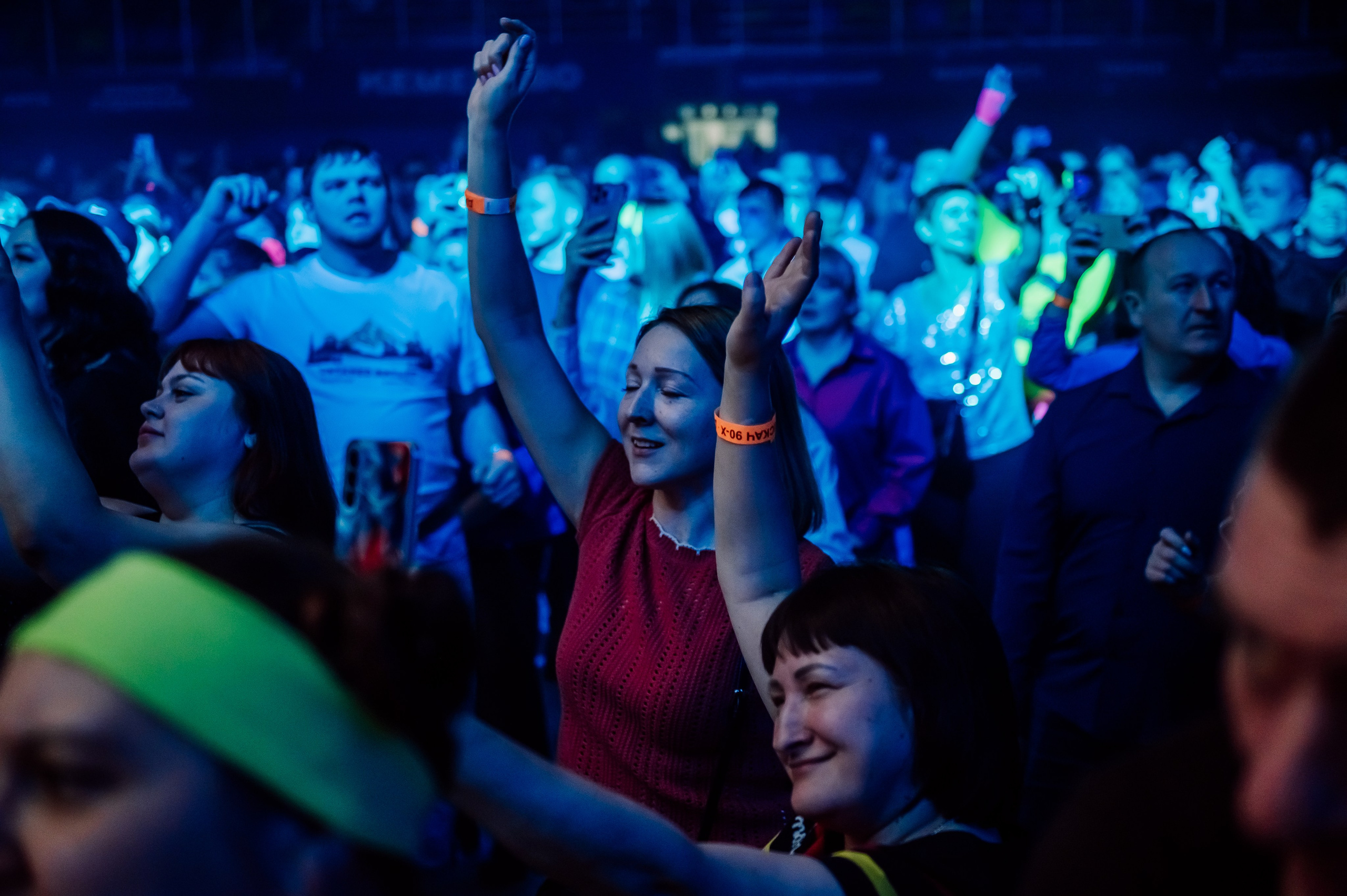 Дискач 90-х в Кемерово, СРК Арена. Детский фотограф, семейный фотограф и репортажи в Кемерово