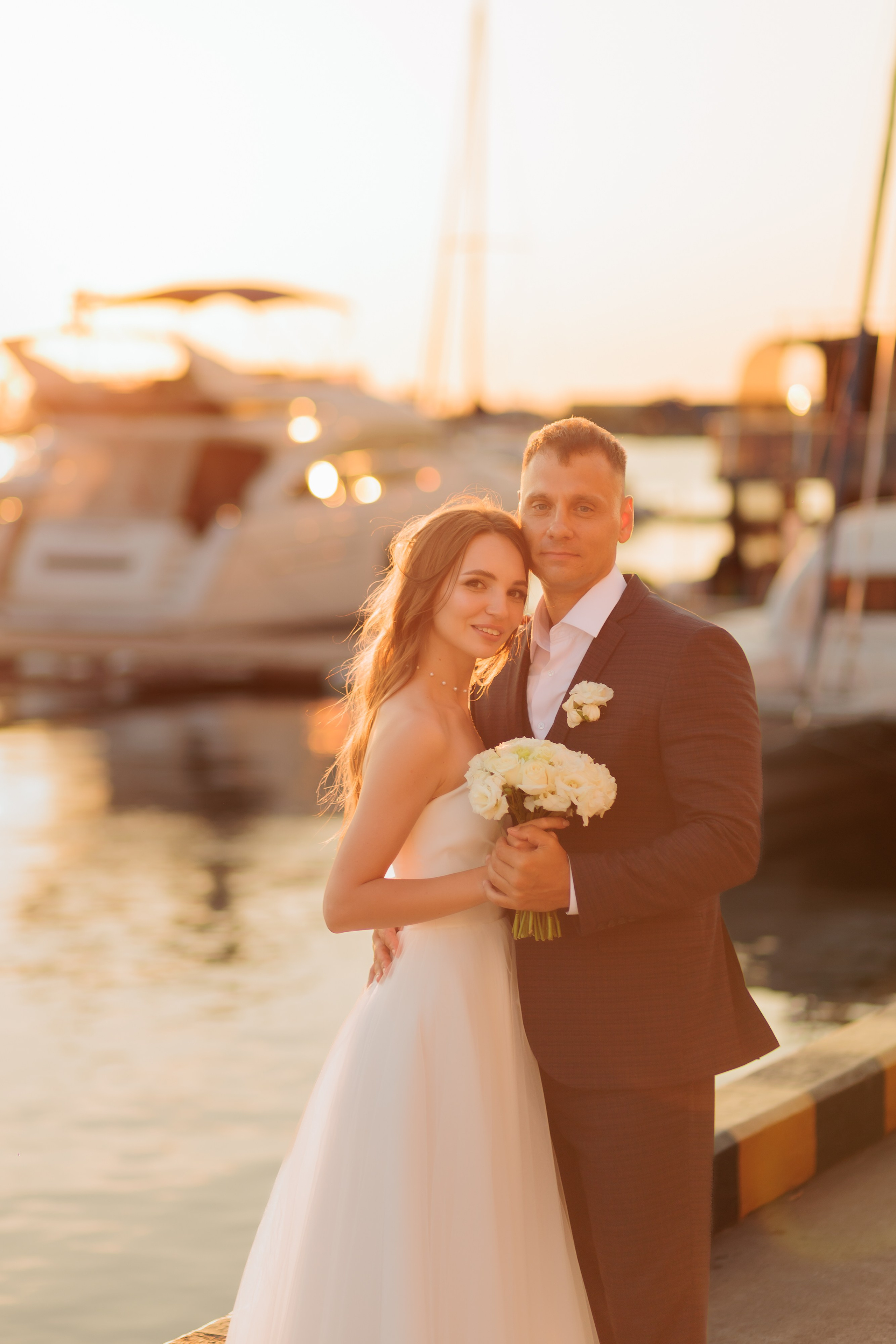 Роскошная фотосессия в Сочи на яхте. Свадебный фотограф в Абхазии, Сухум, Гагра, Сочи