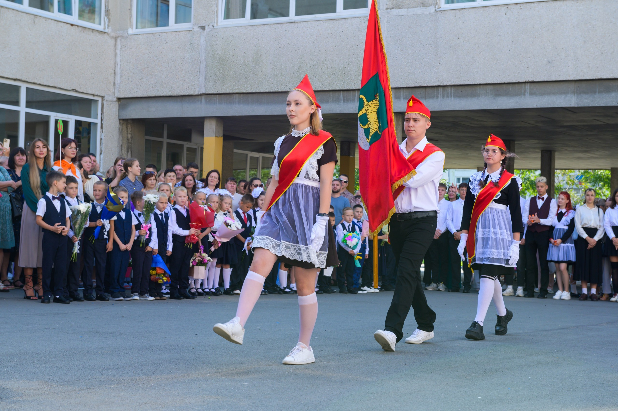 1 сентября 74 школа. Семейный и свадебный фотограф во Владивостоке