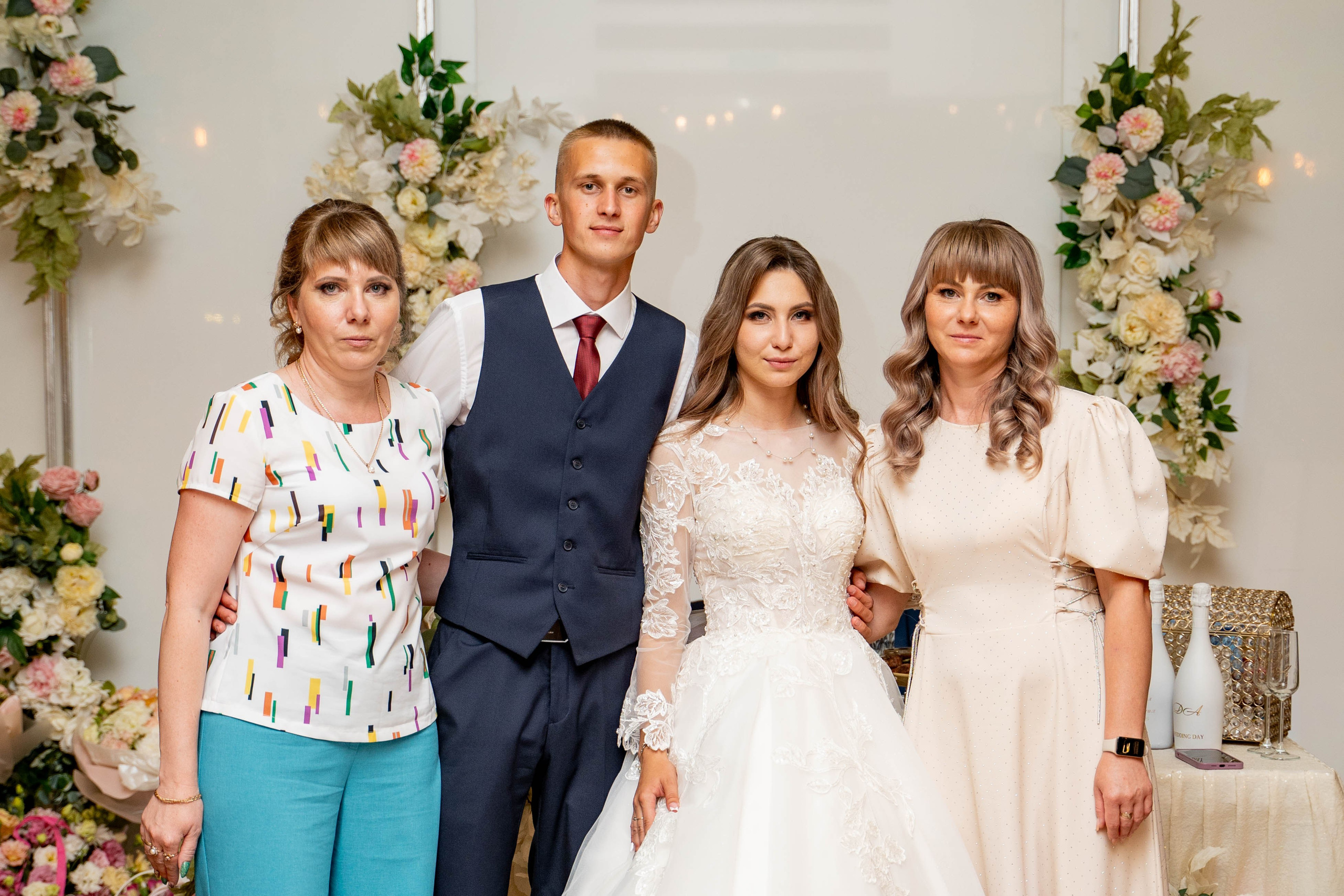 Данил и Анастасия. Видеосьемка, фотосьемка свадеб, юбилеев, утренников в Краснодарском кр