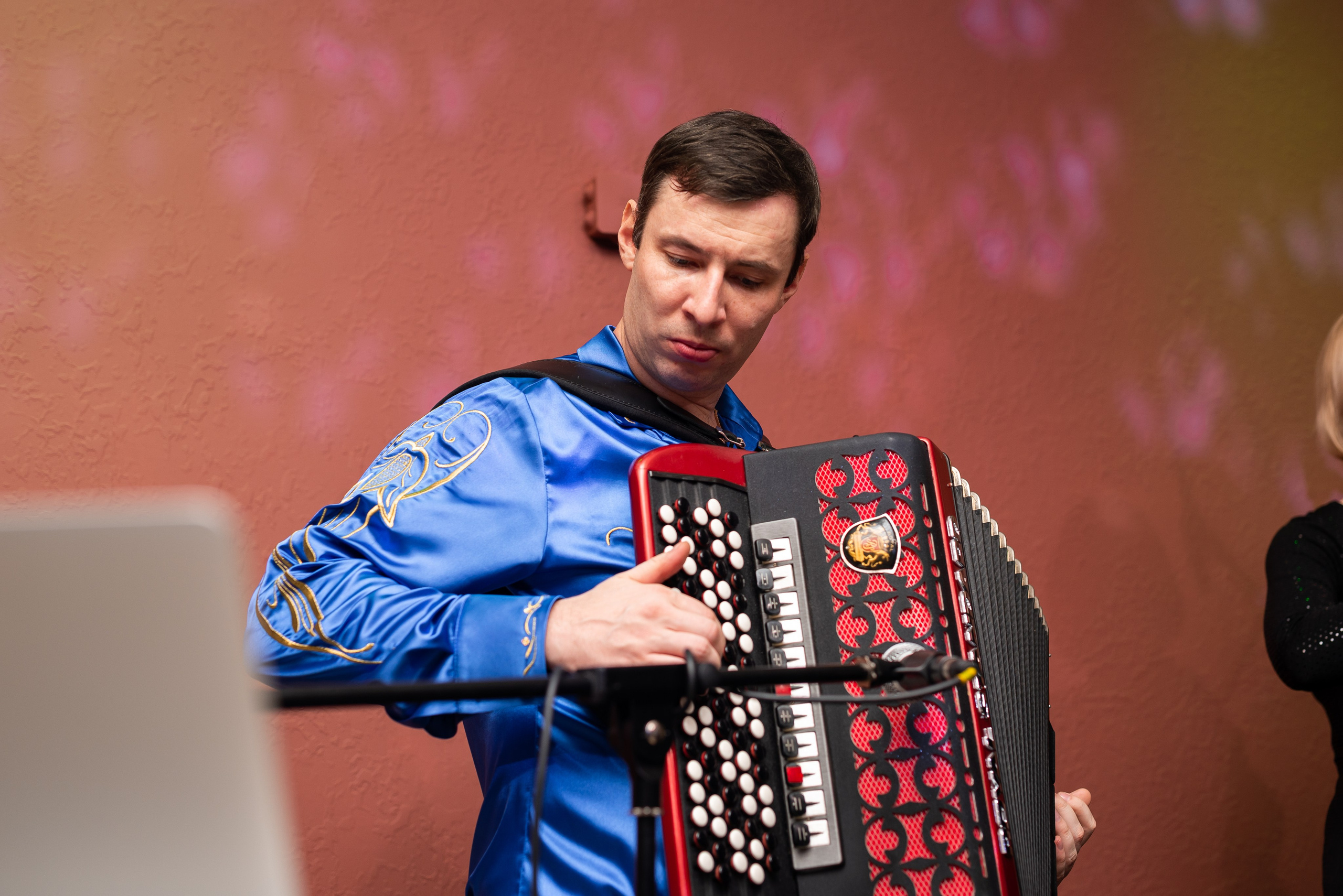 Гр. Владимир и гр. Хорошая песня. Свадебный фотограф в Рязани Вагнер Владимир