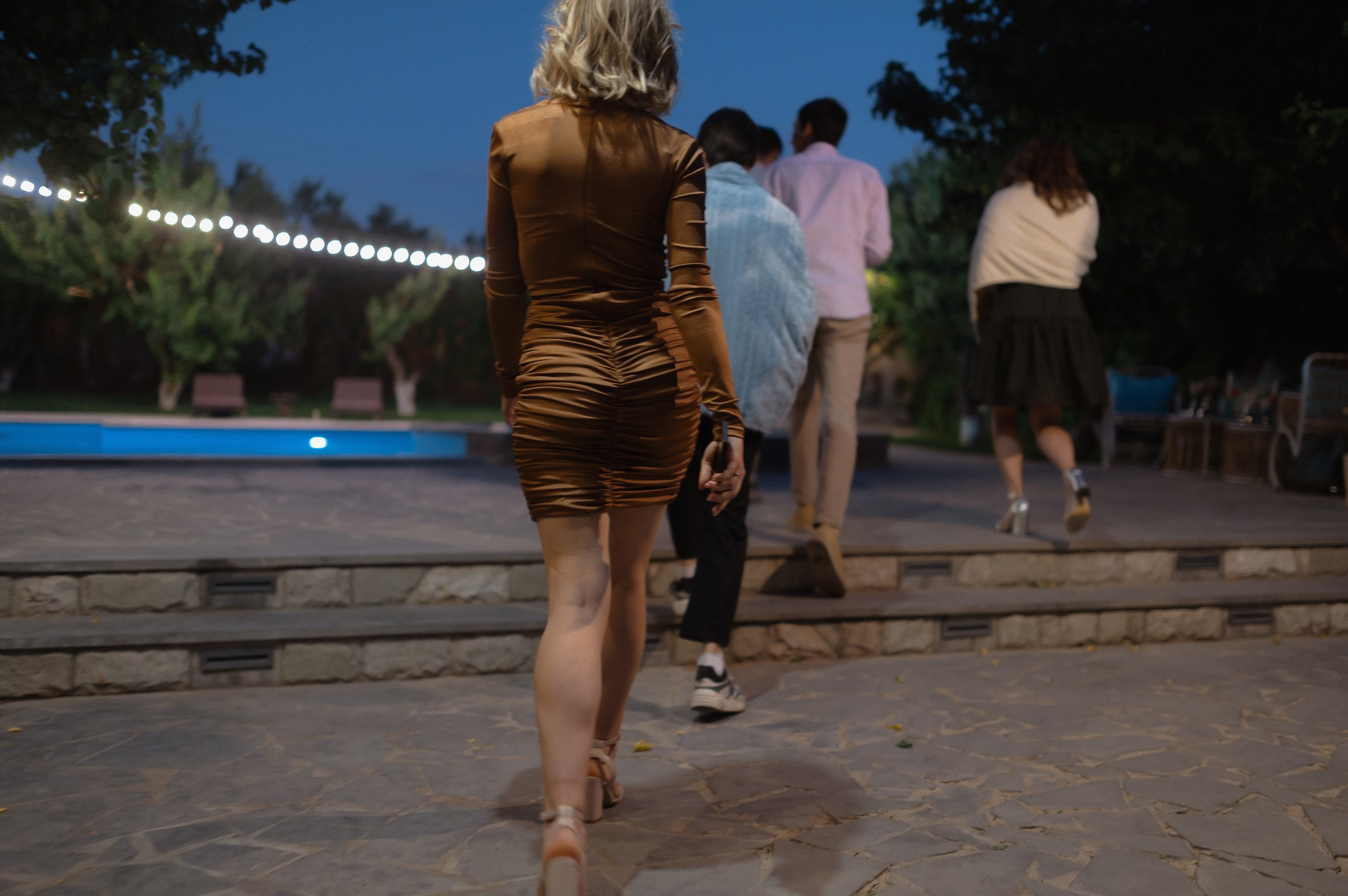 Трогательная свадебная вечеринка в горах Армении. Афина Ефимова. Свадебный фотограф Москва