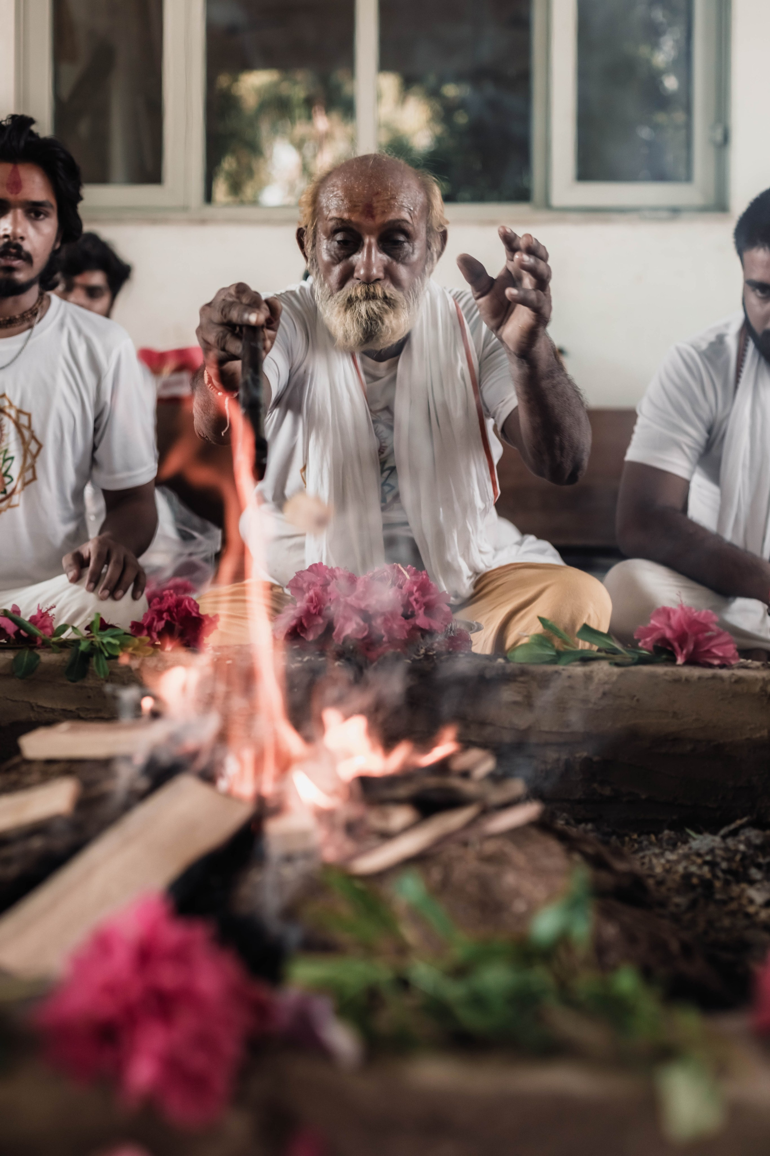 Pitri Paksha yagyas & poojas Devraha Baba ji ashram. Mariam Bagdasaryan