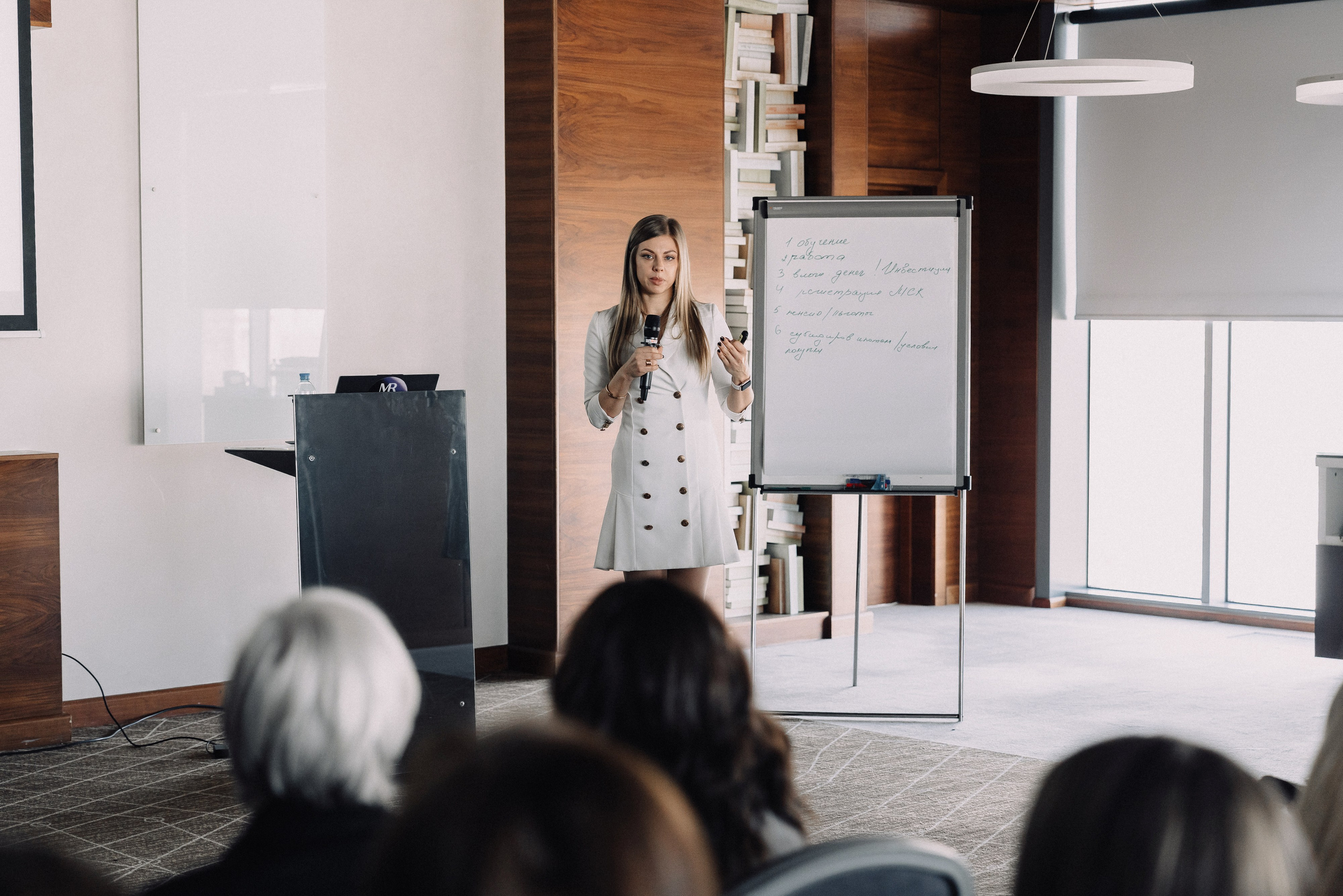 Застройщики Москвы MR (МАРРИОТ). Свадебный и репортажный фотограф в Воронеже Роман Янко