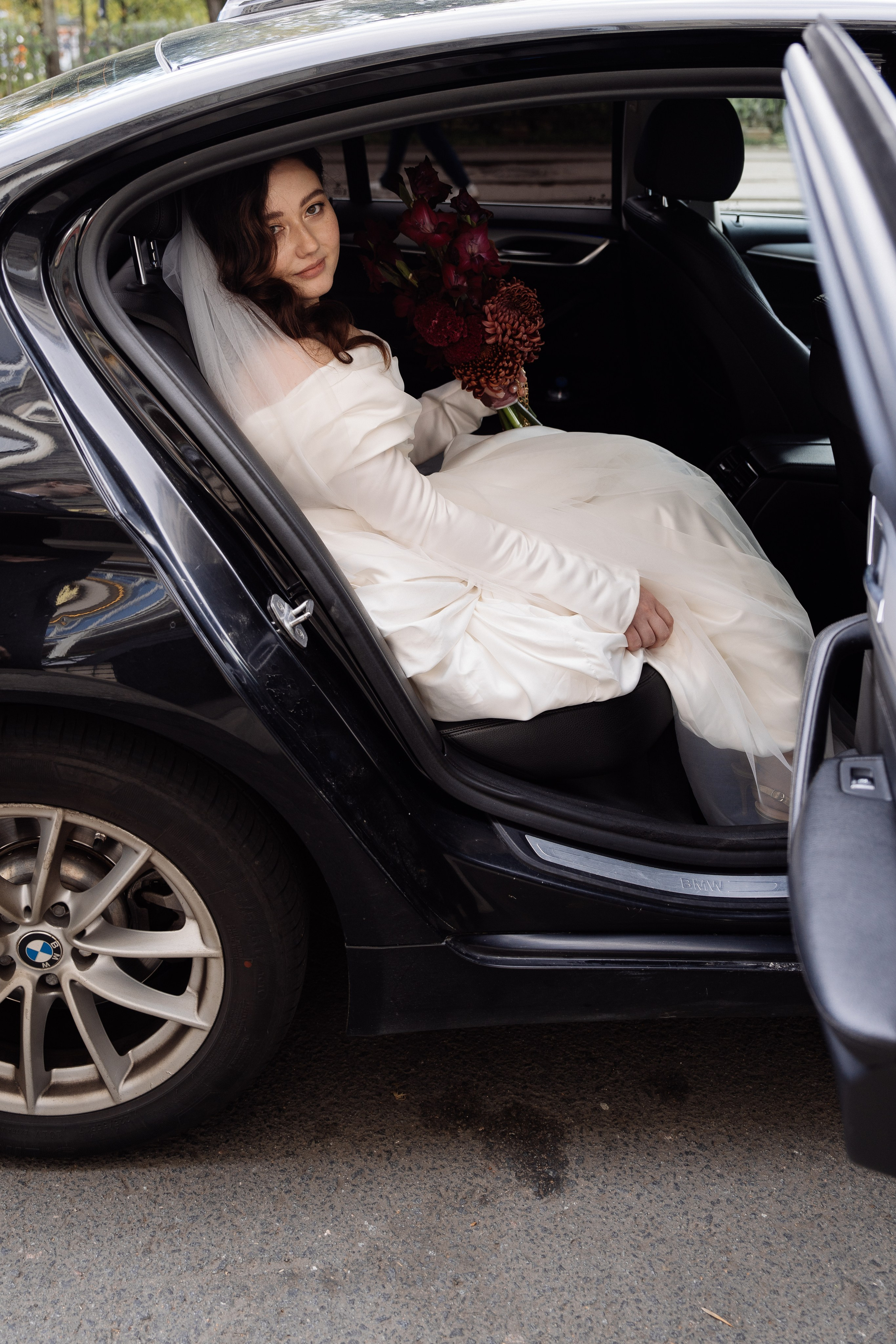 Современная свадьба во дворце. Свадебный фотограф организатор в Санкт-Петербурге Ассоль Опарина