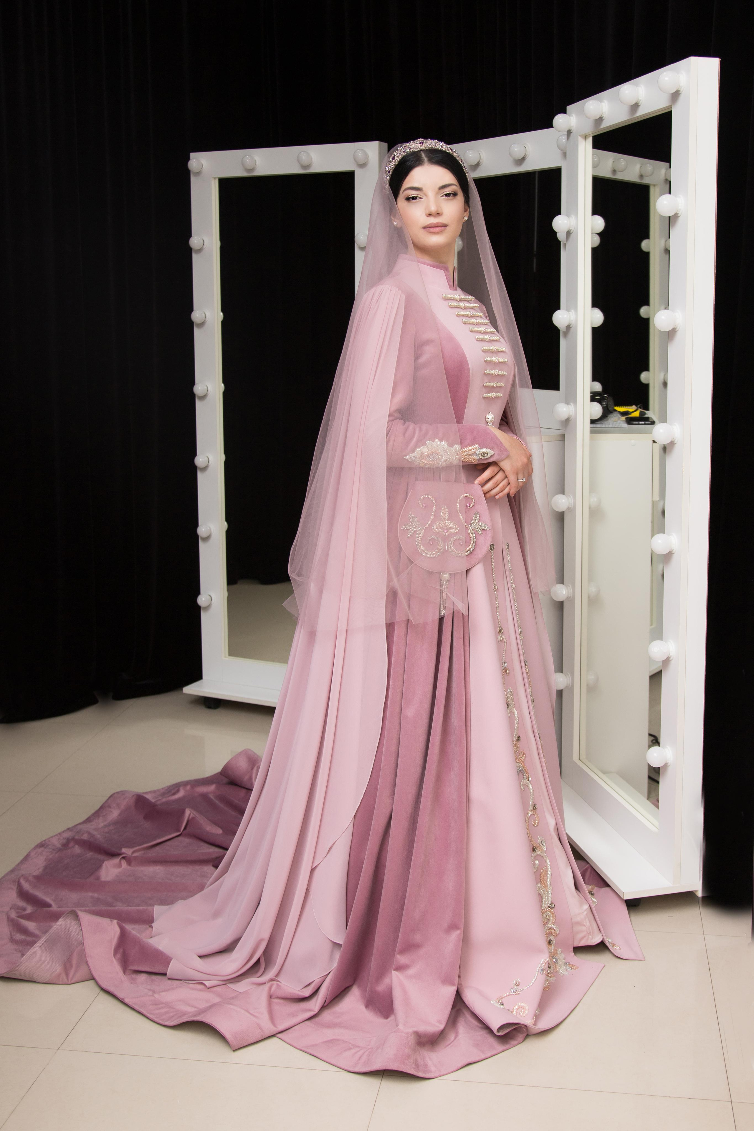 Таулан & Айсурат. Школьный фотограф в г. Нальчик Галимат Абитова