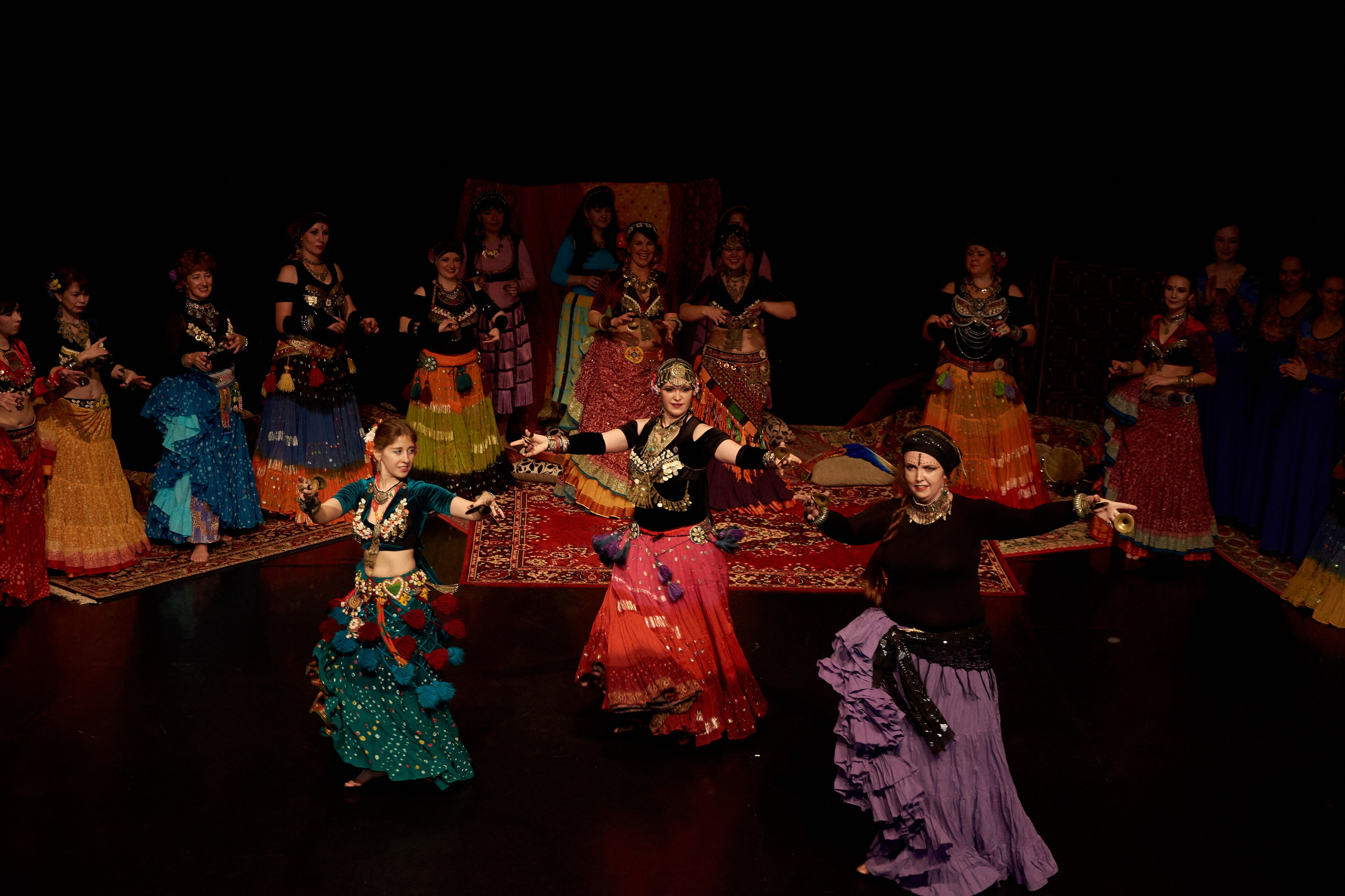 Город танцующего народа. Ольга Чёкотова (Фотограф Кострома)