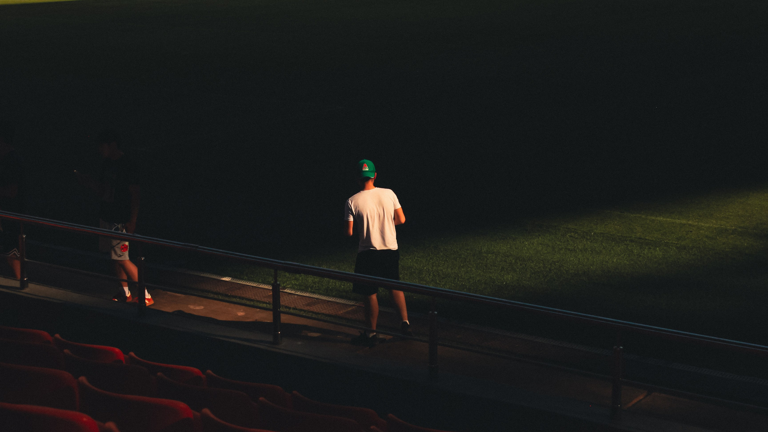 Stadium. Фотограф/дизайнер в Екатеринбурге Хитрый Дмитрий