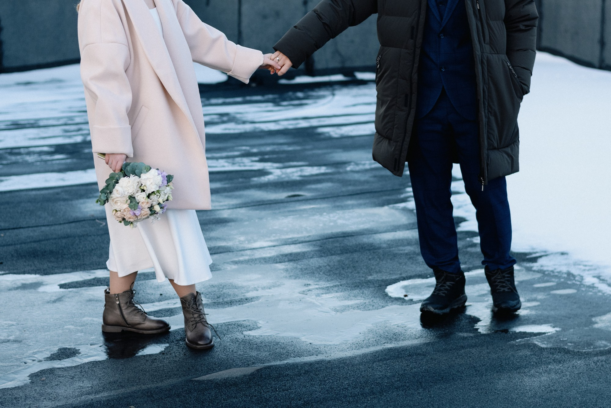 Свадебный фотограф в Тюмени — Фотосессия Максима и Лизы на крыше и в студии. Портретный фотограф Тюмень Дарья Мустафина