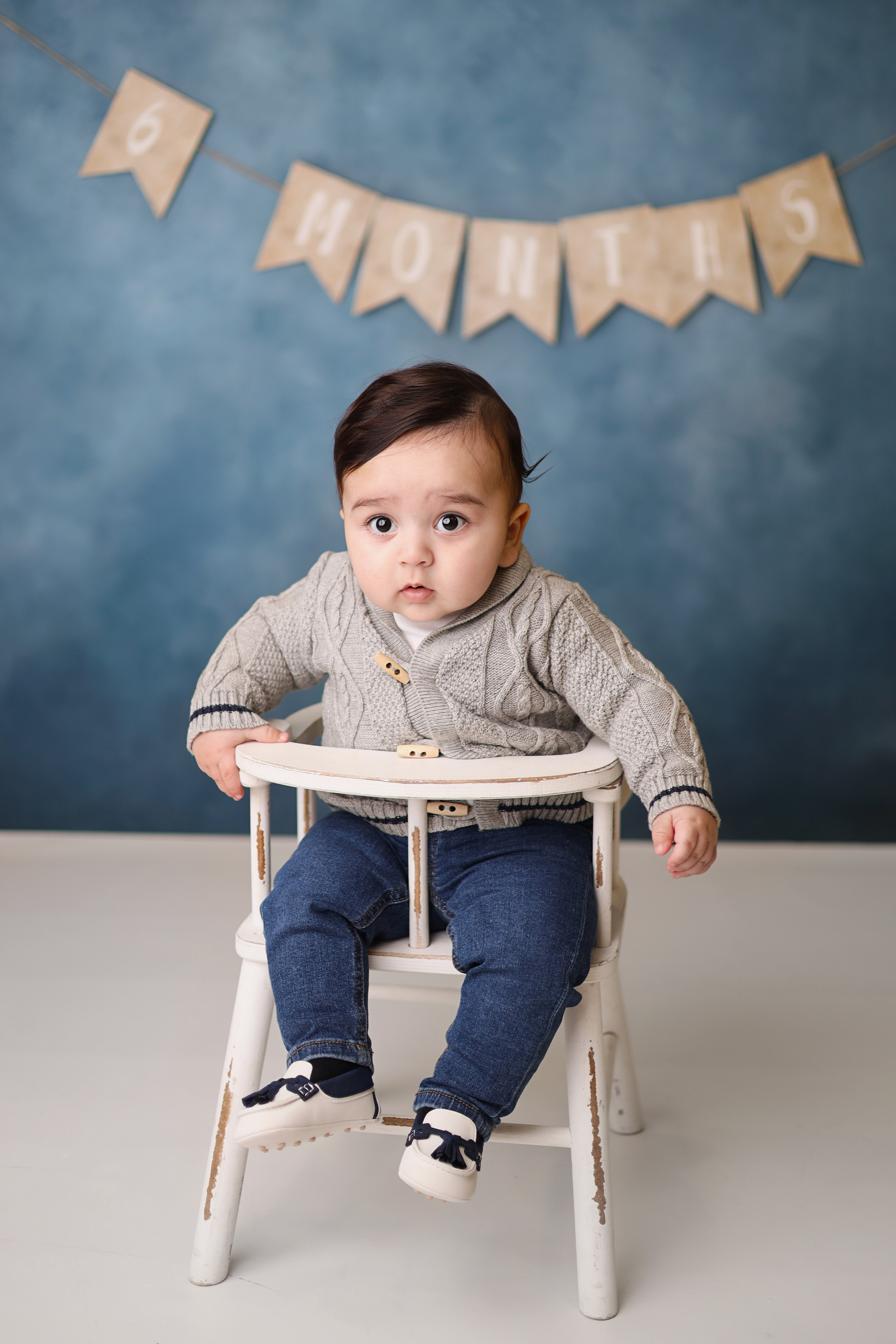 Азнавуру 6 месяцев. Фотограф новорожденных Москва. Ньюборн фотограф Москва