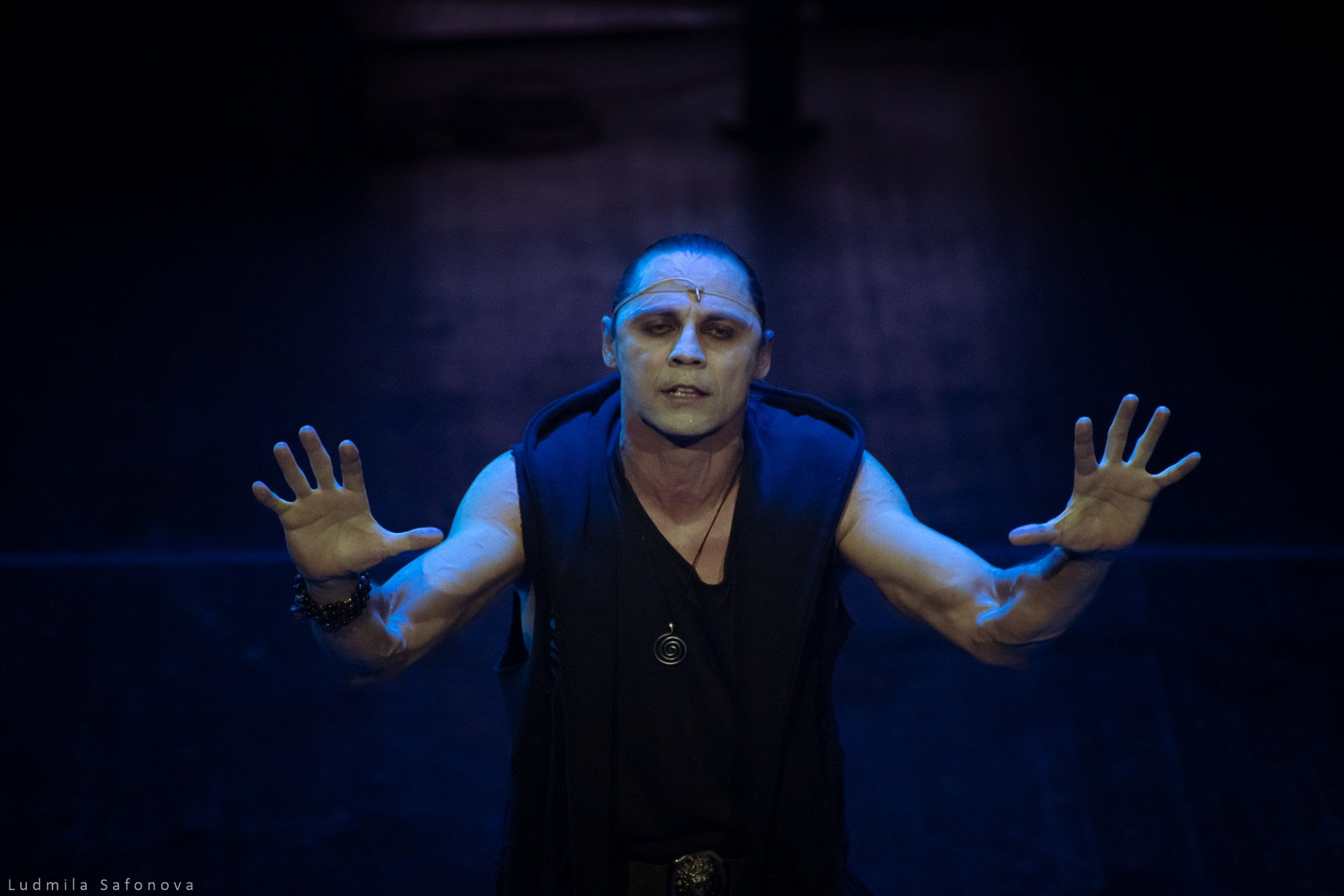 Скорпи-он. Дмитрий Бозин. Театр Виктюка. Lucytheatre